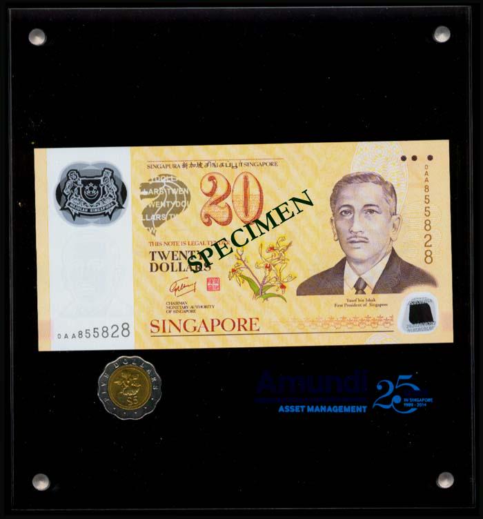 Singapore $20 2007 40th Anniv CIA 1st prefix (1 of 1)