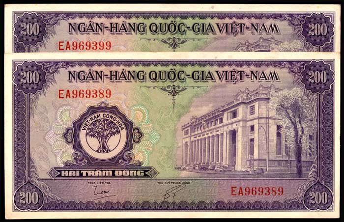 Viet Nam South 200 Dong 1958 GEF (2): Viet Nam/South Ngan-Hang Quo'c-Gia Viet-Nam, 200 Dong, ND (1958), (P.9a), serial nos. EA 969389, EA 969399, ageing, GEF. (2)