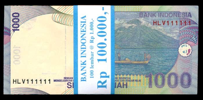 Indonesia 100x1000 Rupiah 2000-13: Indonesia Bank Indonesia, 1000 Rupiah, (2000-13), serial nos. HLV 111101 to 200, 100 consecutive notes, with original Bank Indonesia band, generally AU-UNC. (100)