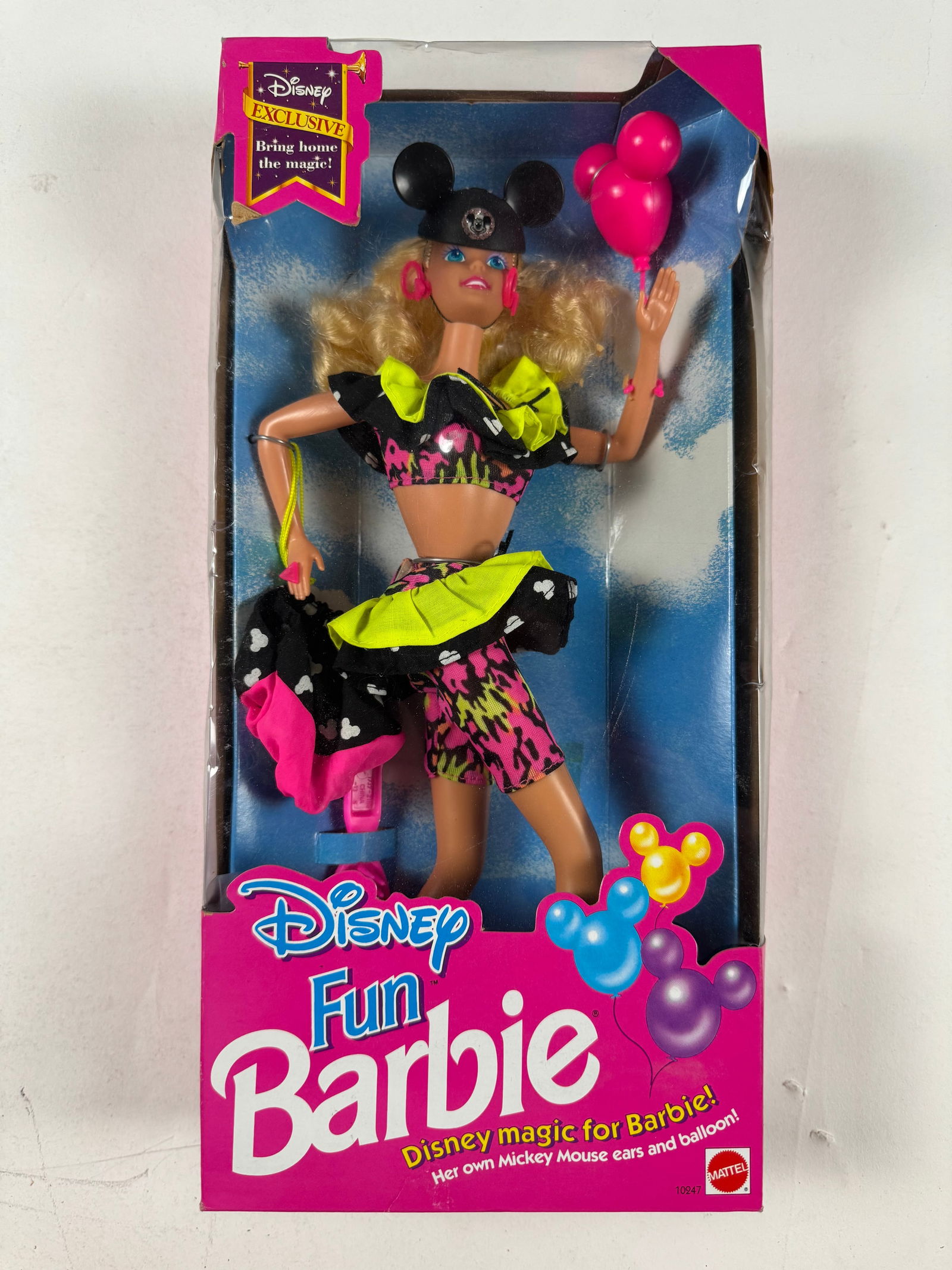 Disney Fun Barbie Figurine Mickey Mouse Ears, Mattel: Disney magic for Barbie, her own Mickey Mouse ears and ballon.