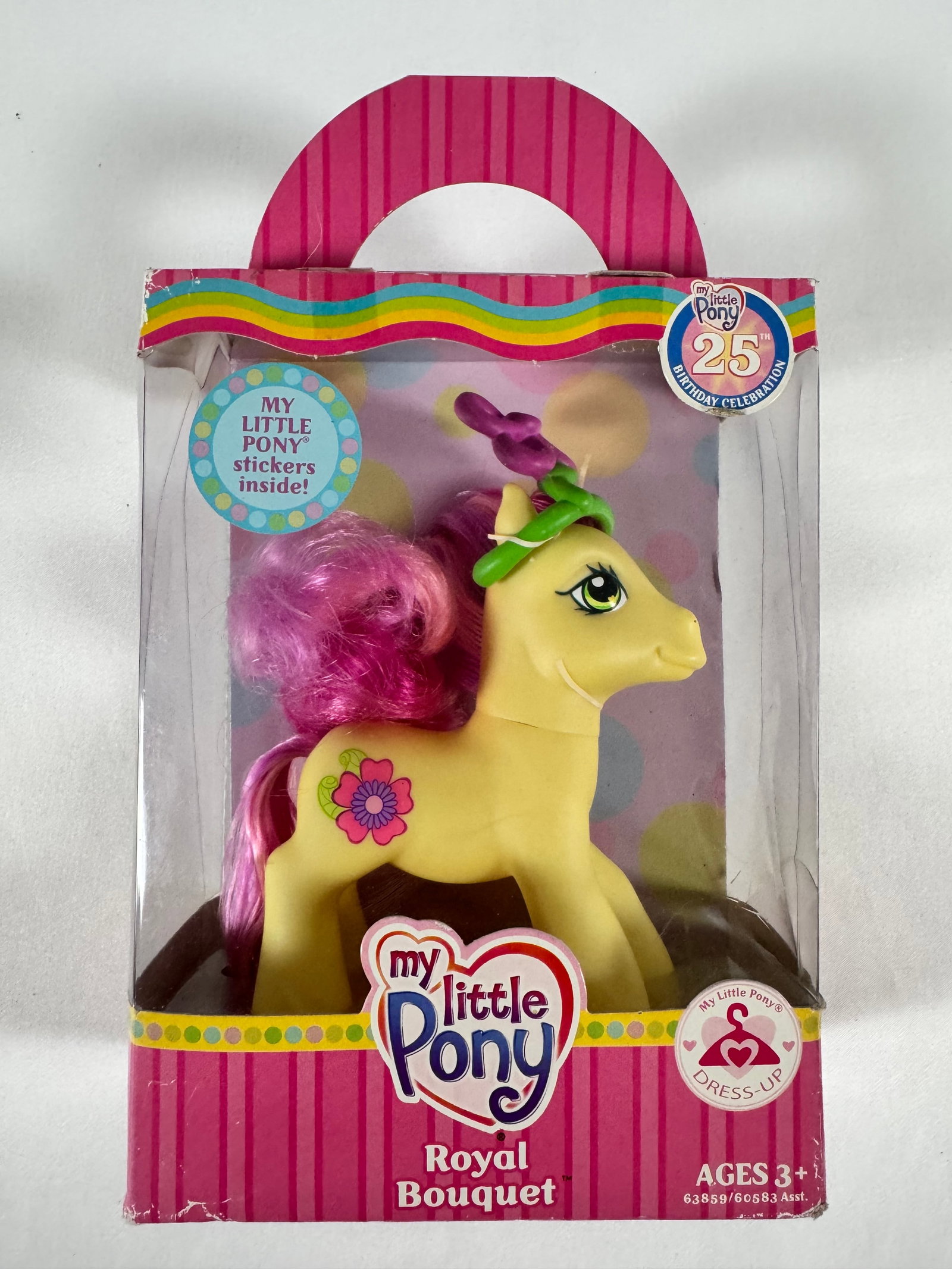 My Little Pony Royal Bouquet Dress Up 2007 Yellow Pony (1 of 4)
