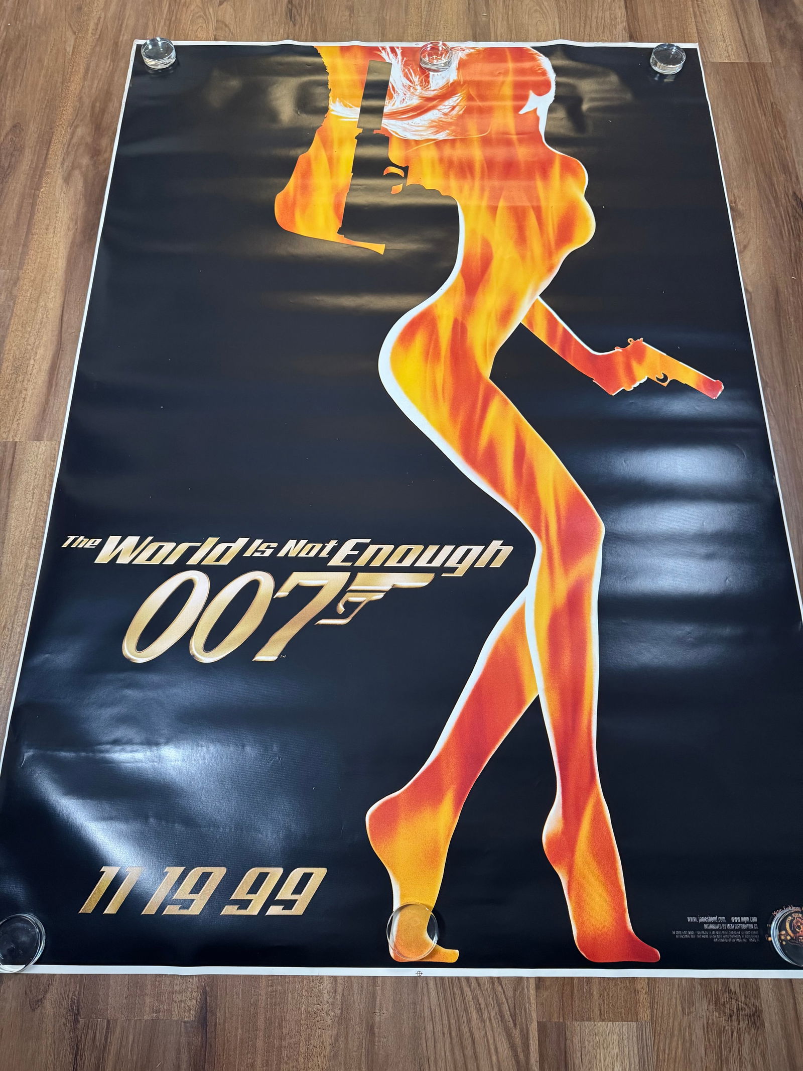 The World is Not Enough (1999) James Bond 007 Original Bus Shelter Movie Poster, Style B: Silhoutte (1 of 2)