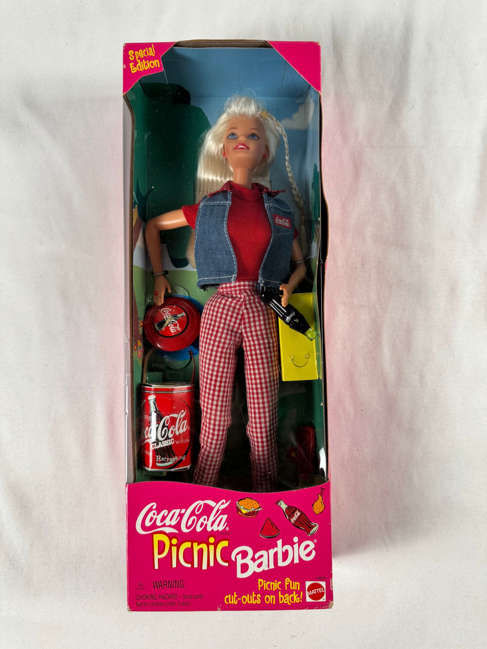 Picnic Barbie Mattel Original Doll COCA COLA Fashion Classic Series After the Walk 1998 (1 of 6)