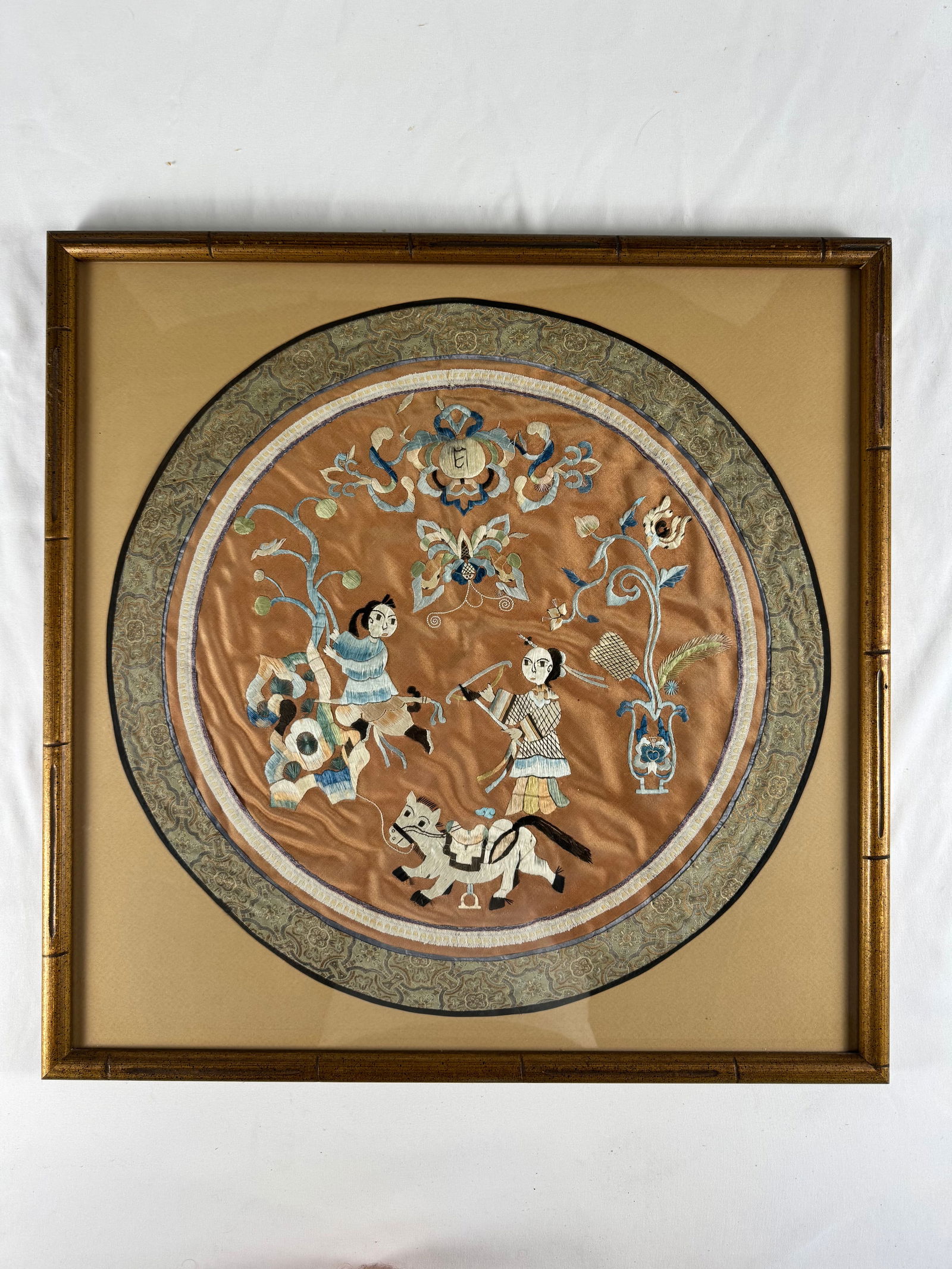 Chinese Embroidered Circular Framed Silk 19.5x19.5: We don't know much about this beautiful Chinese emboidered silk but it was too gorgeous to ignore!