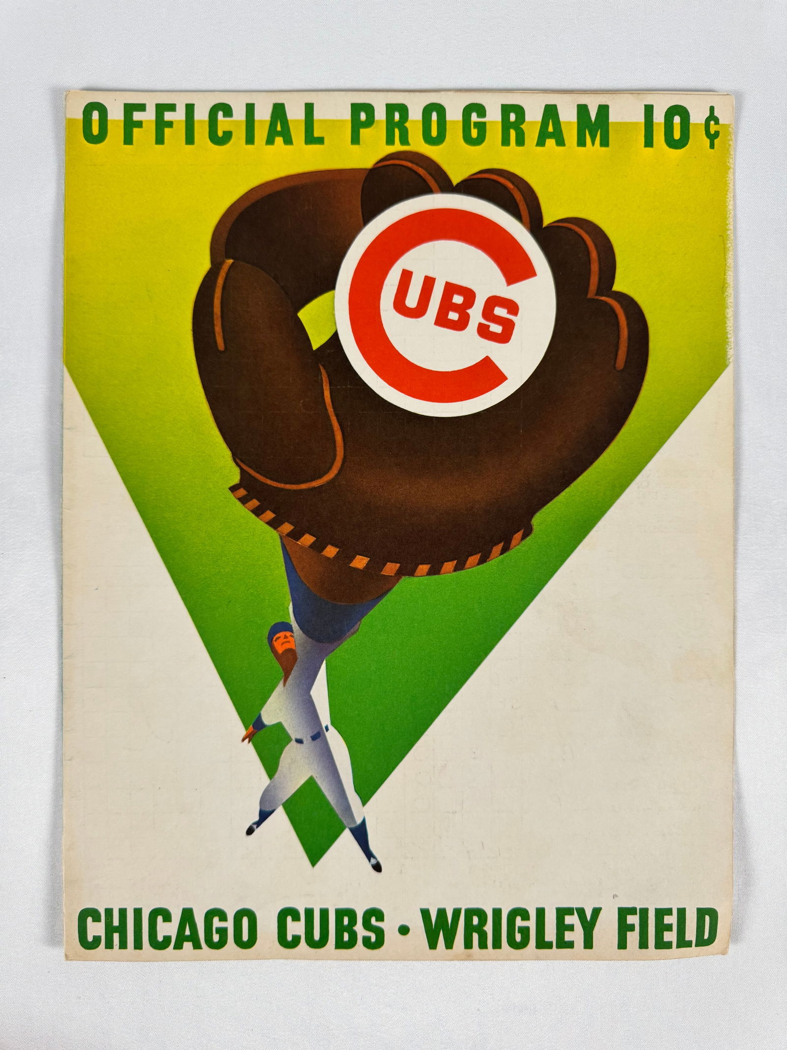 Chicago Cubs vs. Philadelphia Phillies – Wrigley Field Official Program Publication (1 of 4)