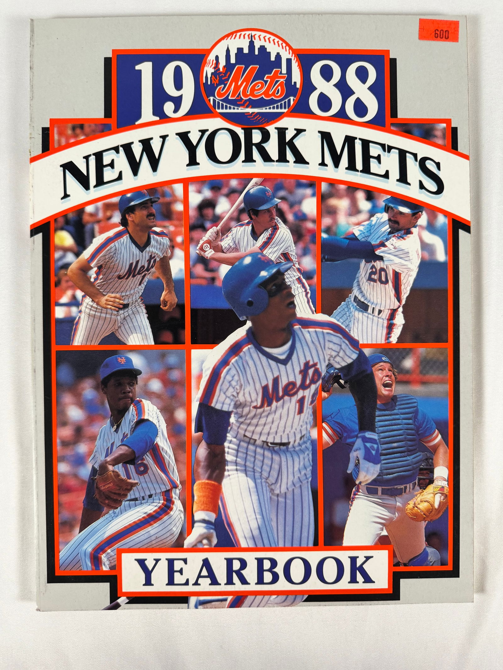 New York Mets 1988 – Official Yearbook Publication (1 of 5)