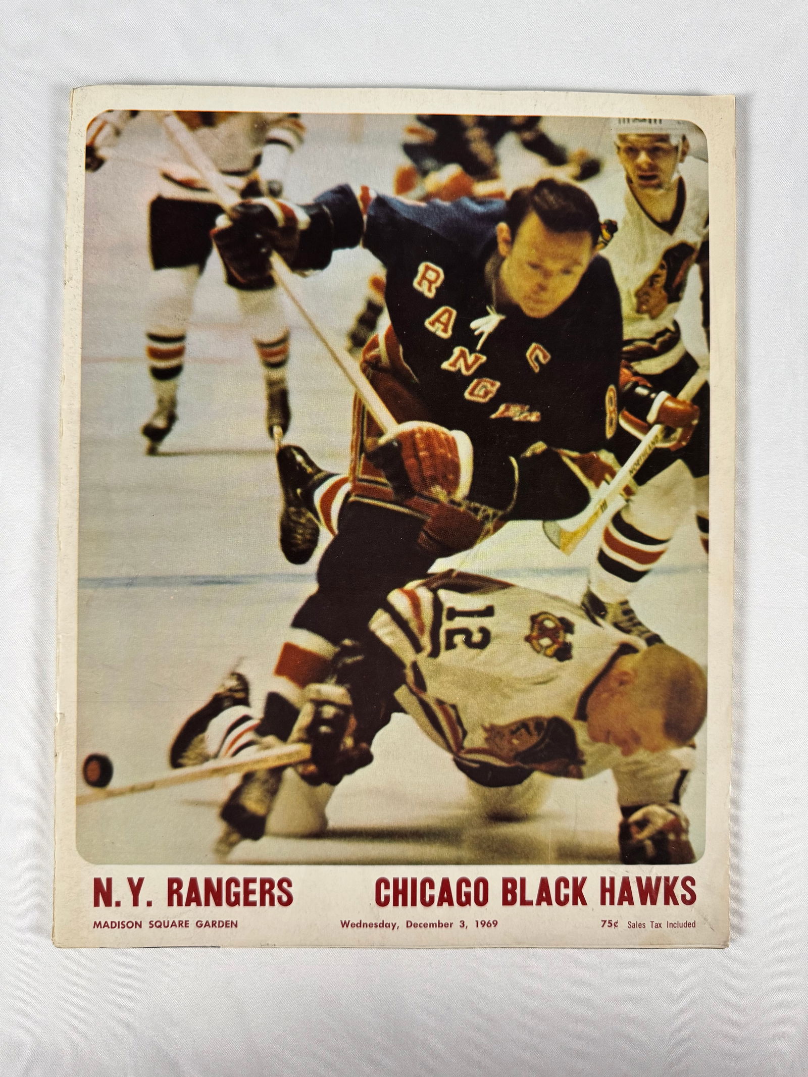 N.Y. Rangers vs. Chicago Black Hawks 1969 – MSG Event Publication (1 of 4)