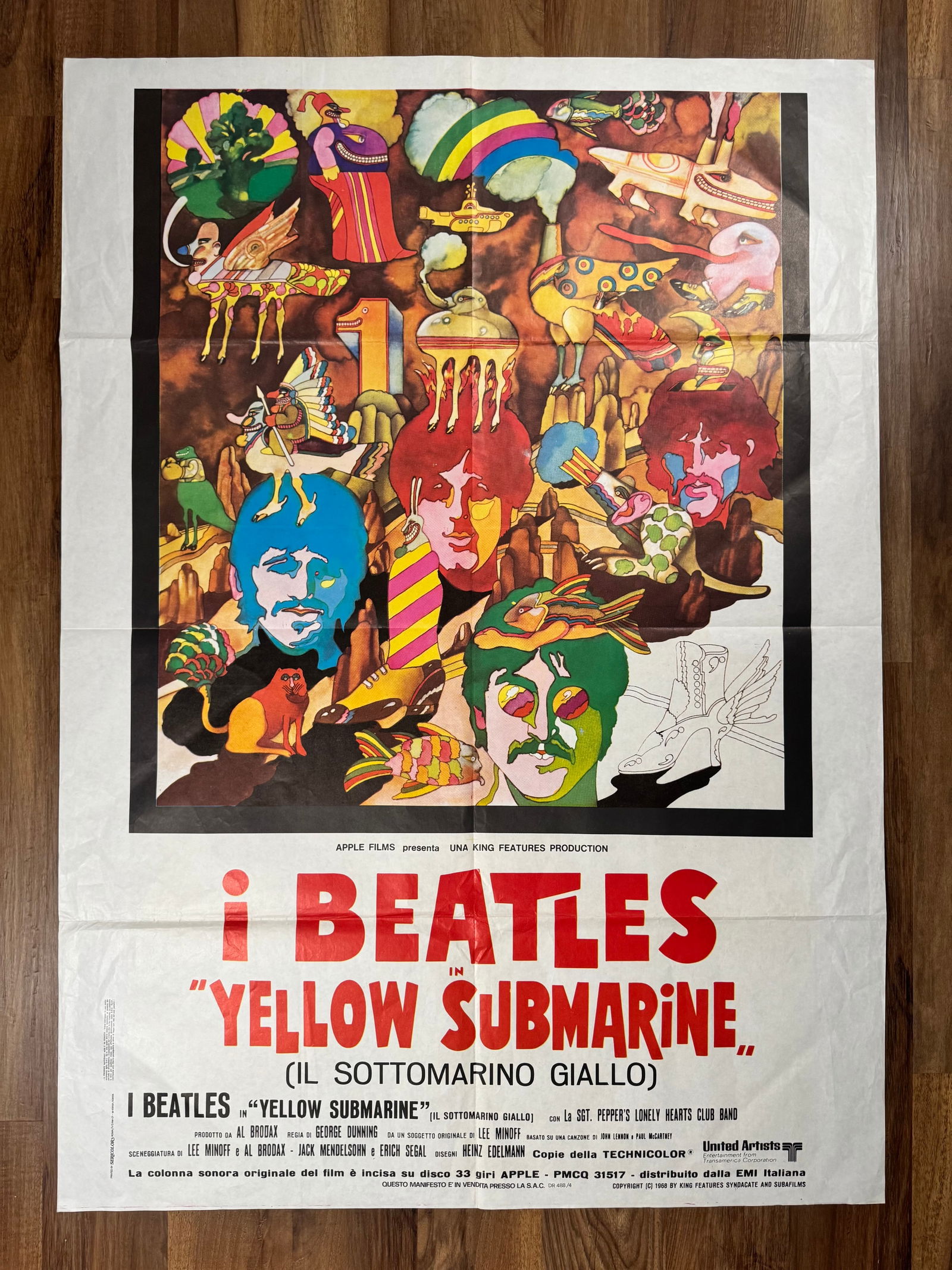 The Beatles in Yellow Submarine 1968 Original First Release 2 Fogli Italian 1P Folded Movie Poster (1 of 5)