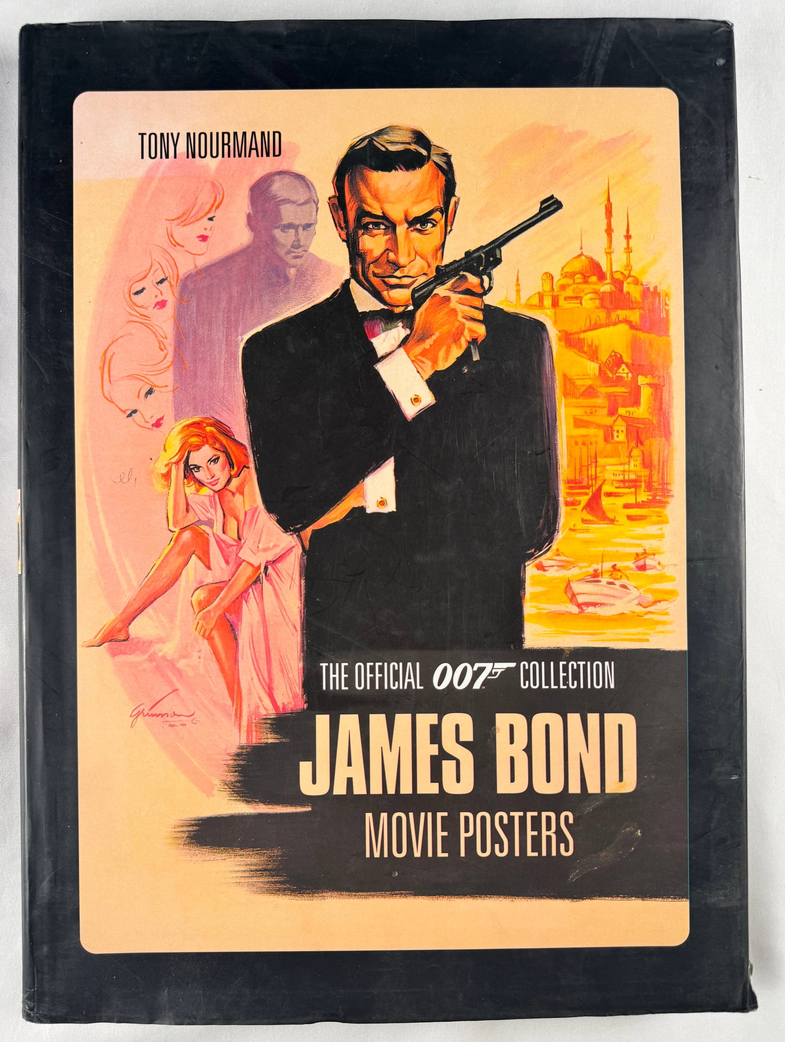 James Bond Movie Posters Tony Nourmand Hardcover Book 2012 (1 of 5)