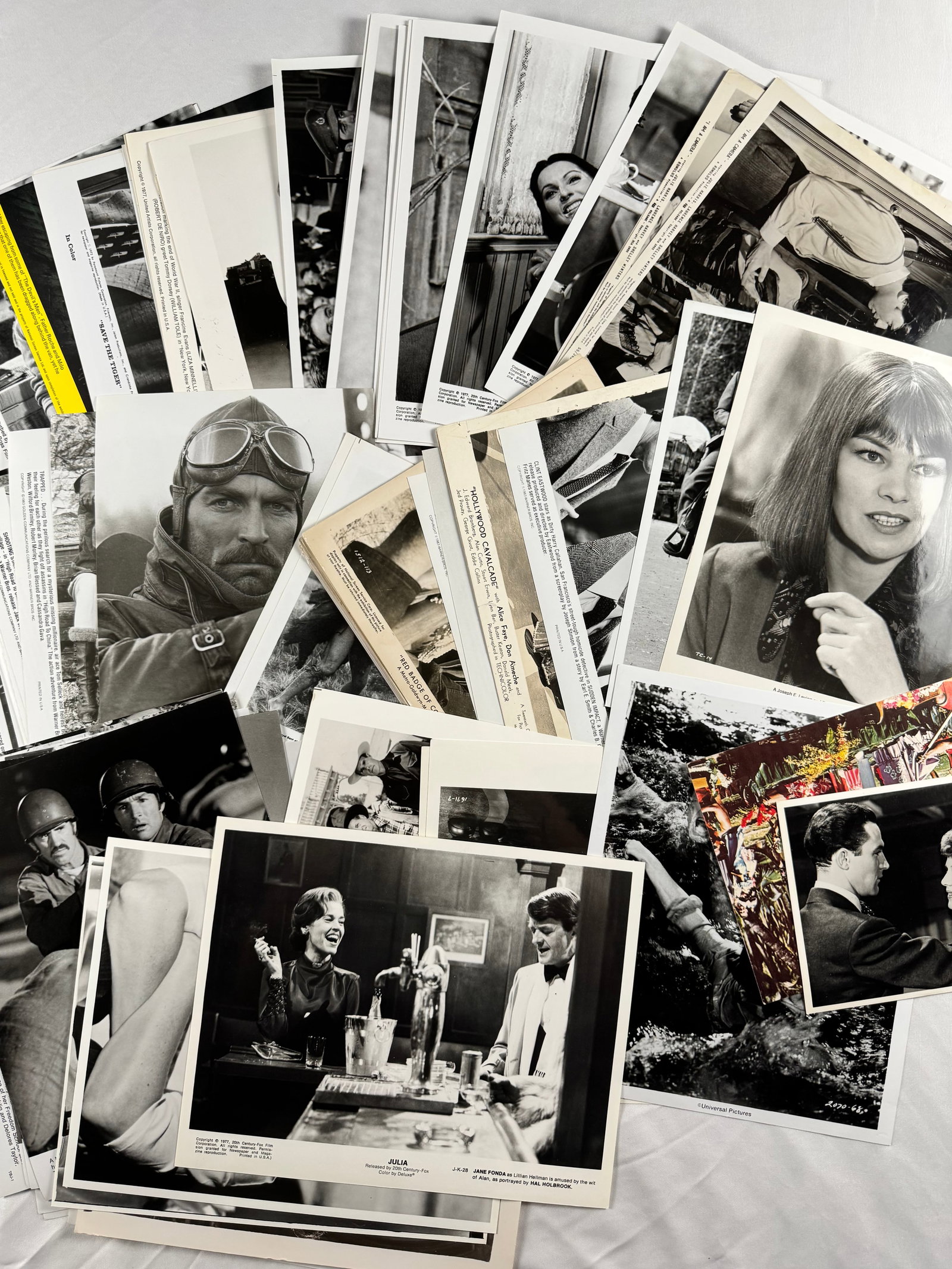 Lot of Vintage Hollywood Film Stills Press Photos Clint Eastwood Jane Fonda (1 of 5)