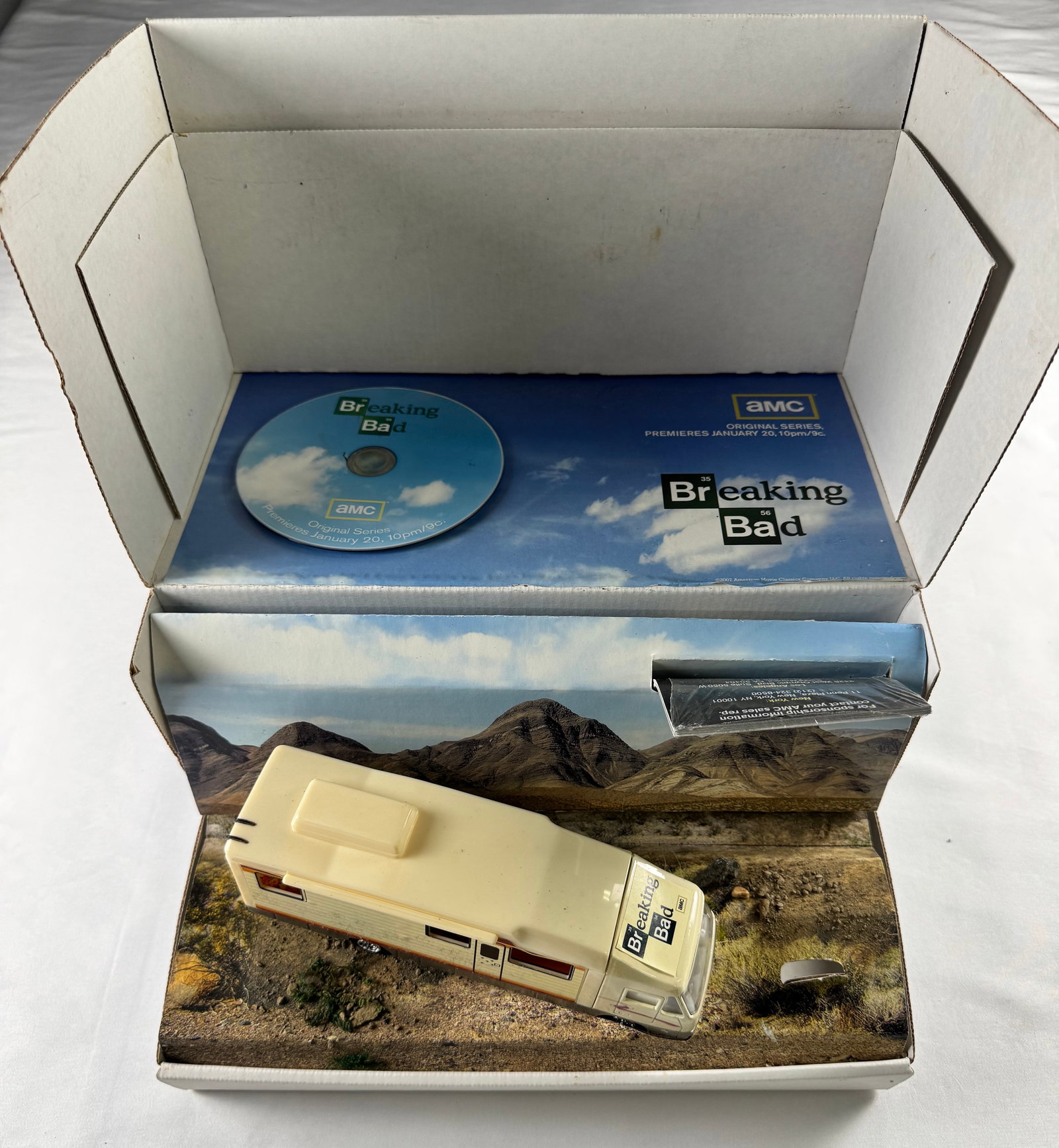 Breaking Bad AMC Promotional Box with RV Model and Disc (1 of 7)