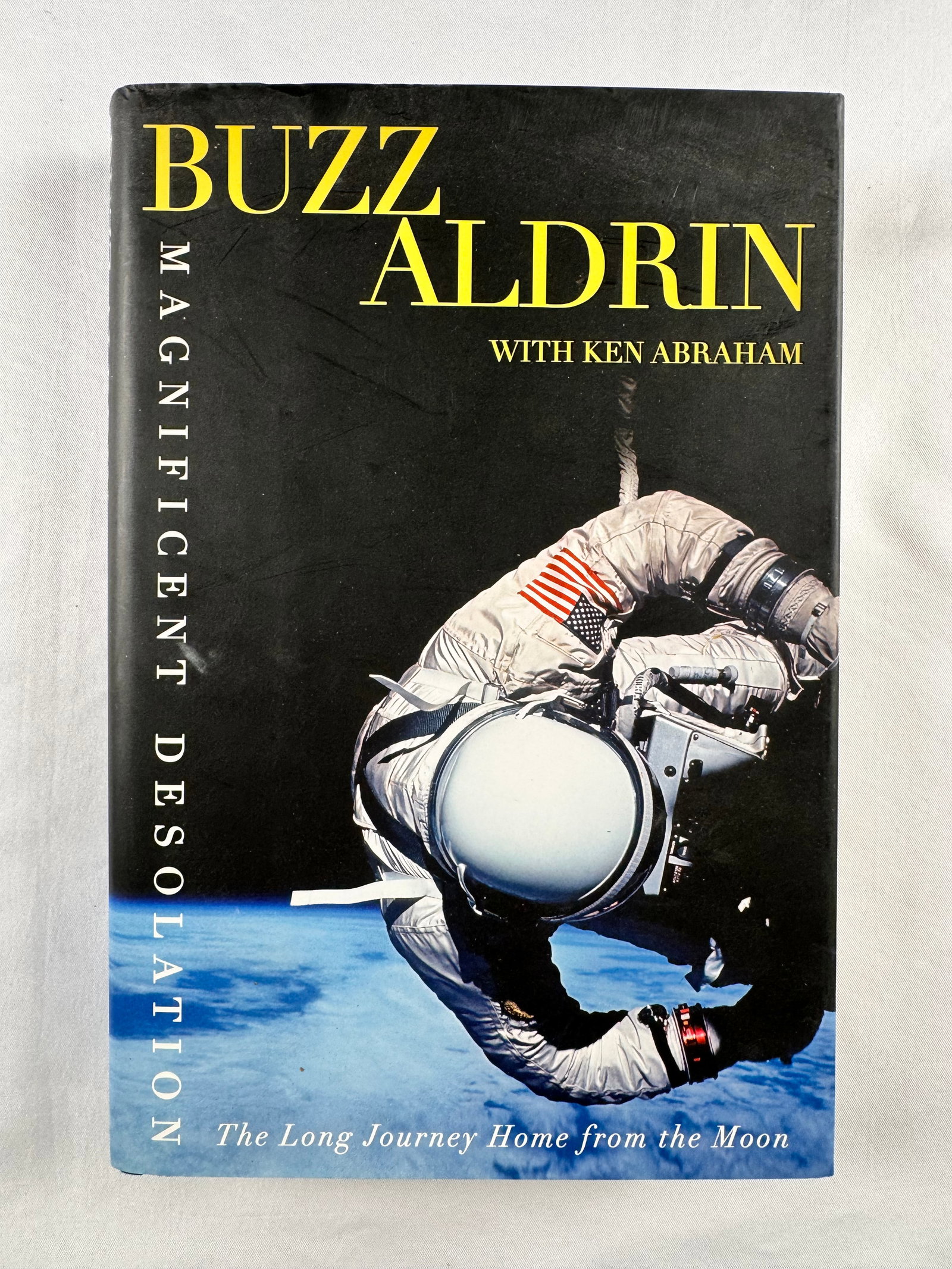 Buzz Aldrin Magnificent Desolation Signed Hardcover Book 2009 (1 of 4)