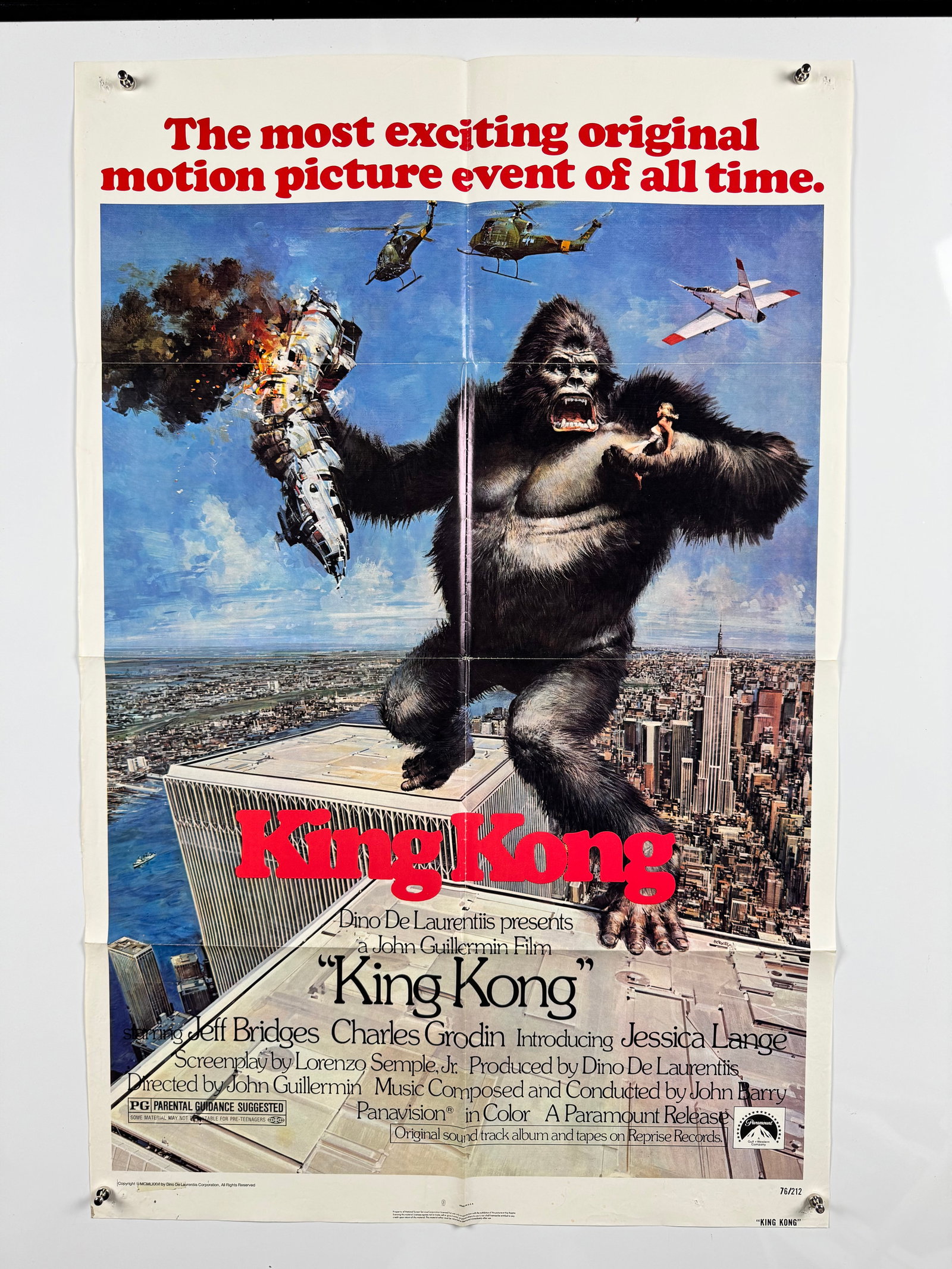 King Kong 1976 Original US One Sheet Movie Poster Jeff Bridges Jessica Lange Dino De Laurentiis (1 of 8)