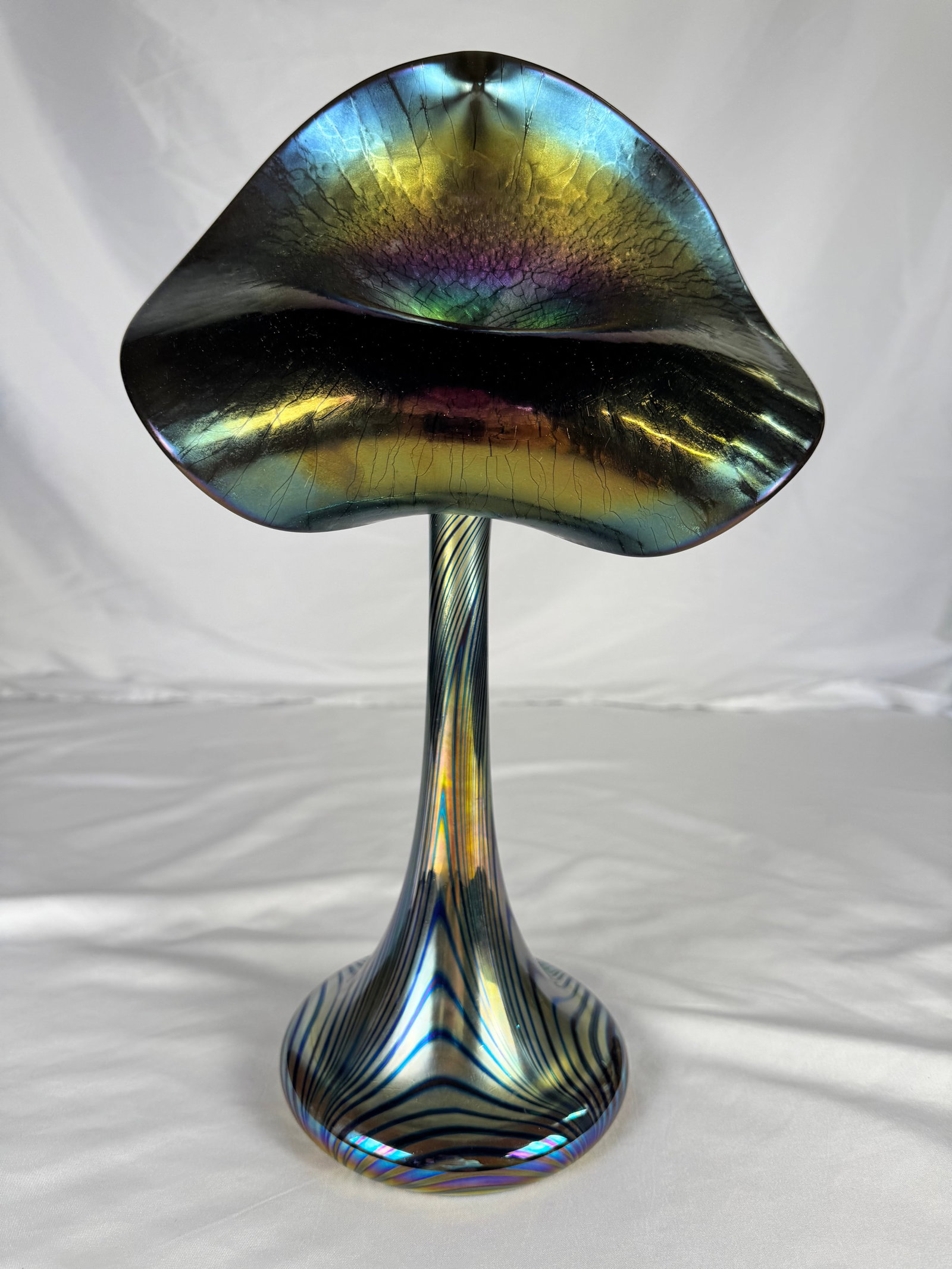 Stuart Abelman Iridescent Art Glass Vase with Pulled Rim, 20th Century (1 of 5)