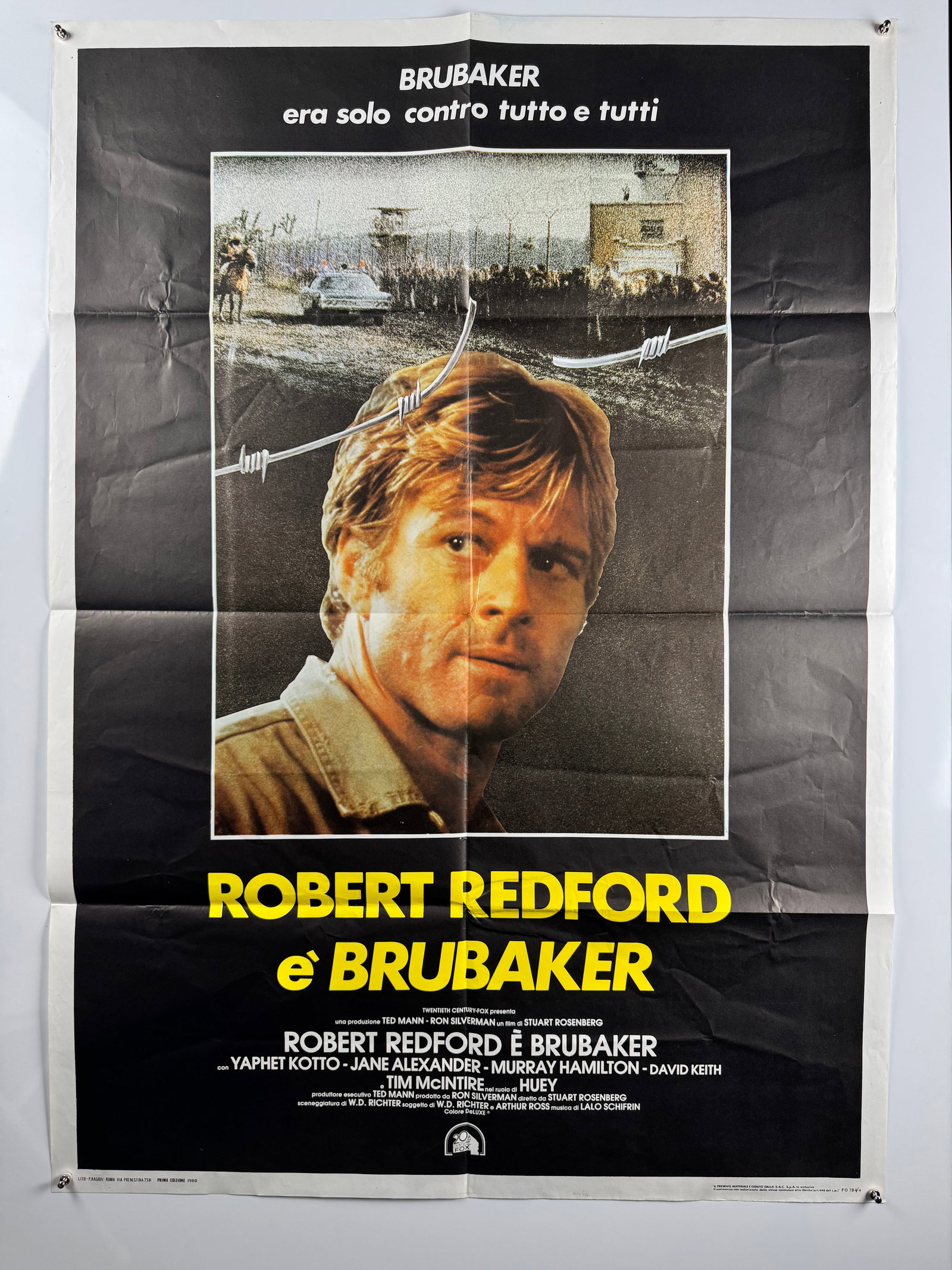 Brubaker 1980 Original Italian 2 Fogli Movie Poster 39"x55" Robert Redford Prison Drama: The 1980 American prison drama film was directed by Stuart Rosenberg and starred Robert Redford. The film's screenplay by W. D. Richter and Arthur A. Ross was nominated for an Academy Award for Best O