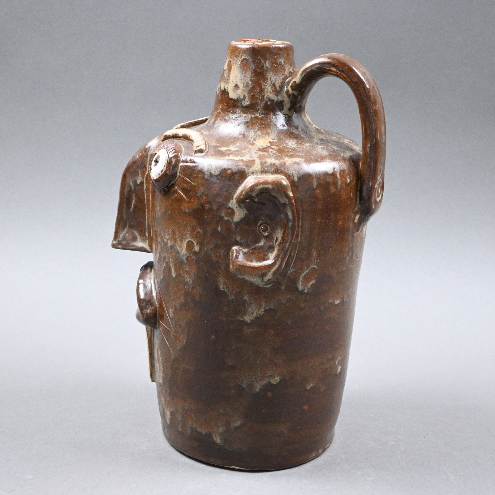 Rock. Face Jug - 2