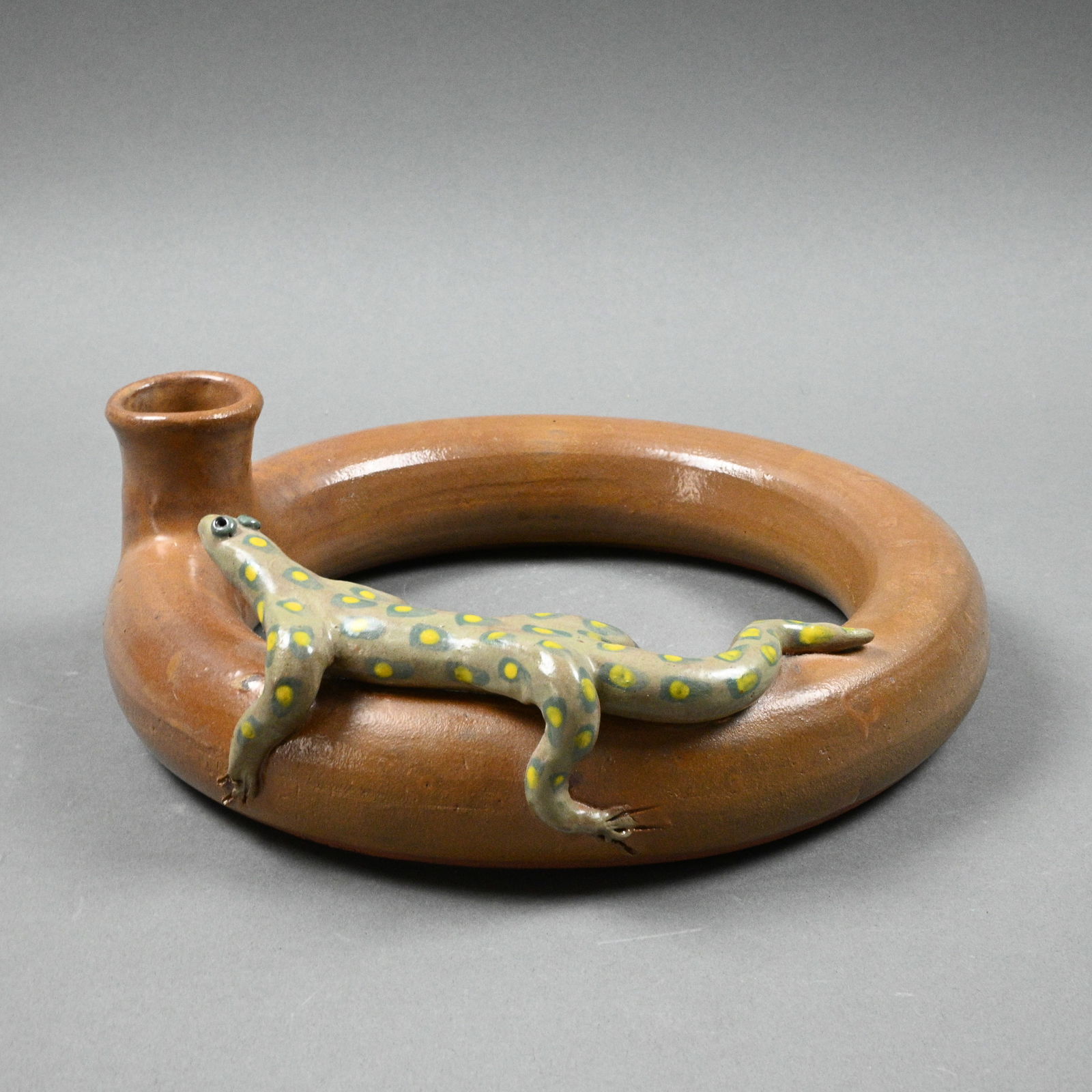 Tim Flinn. Lizard Ring Jug - 3