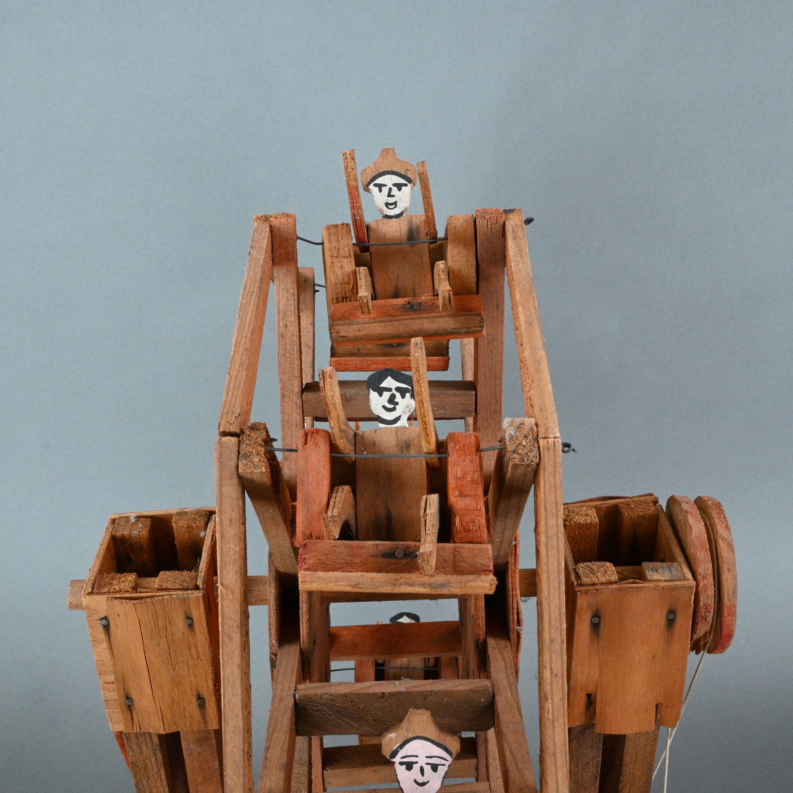 Ferris Wheel Model - 9