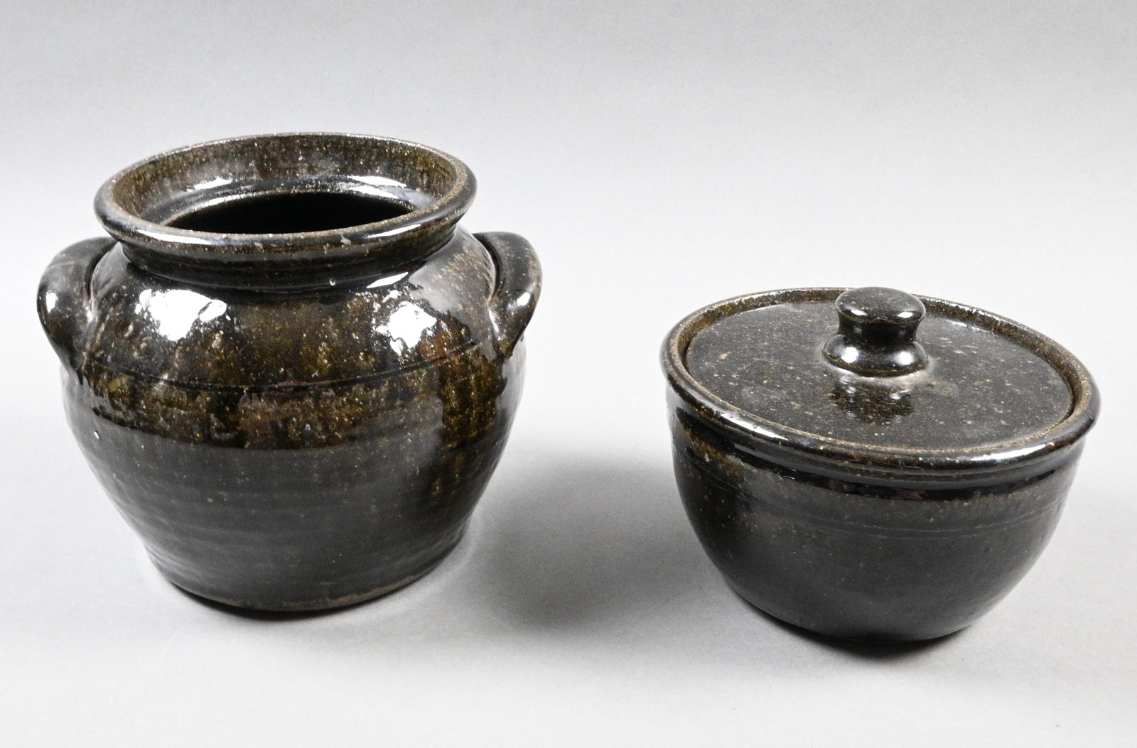 Lanier Meaders. Two Pots - 2