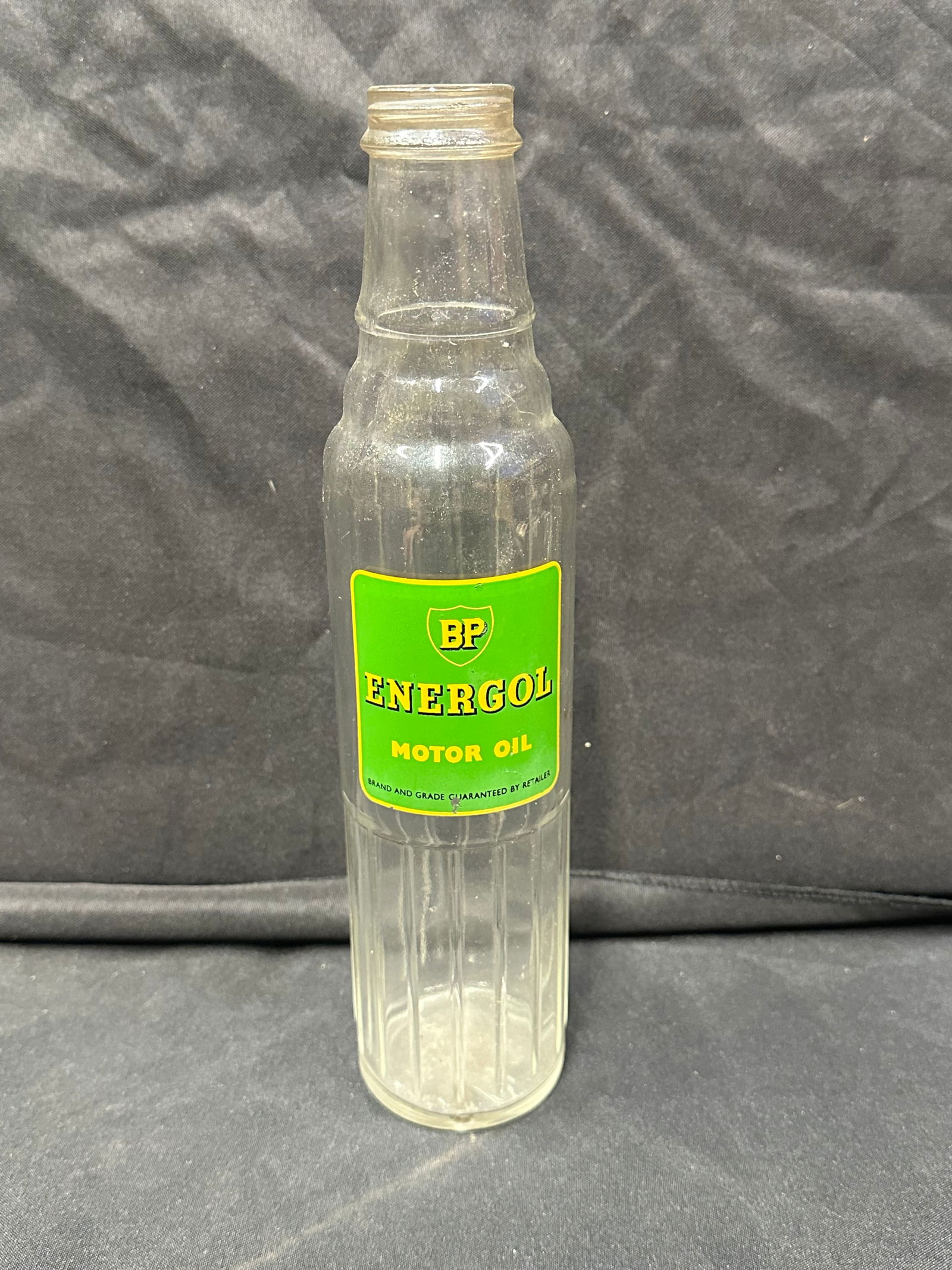BRITISH PETROLEUM BP ENERGOL 1 QUART GLASS OIL JAR (1 of 6)