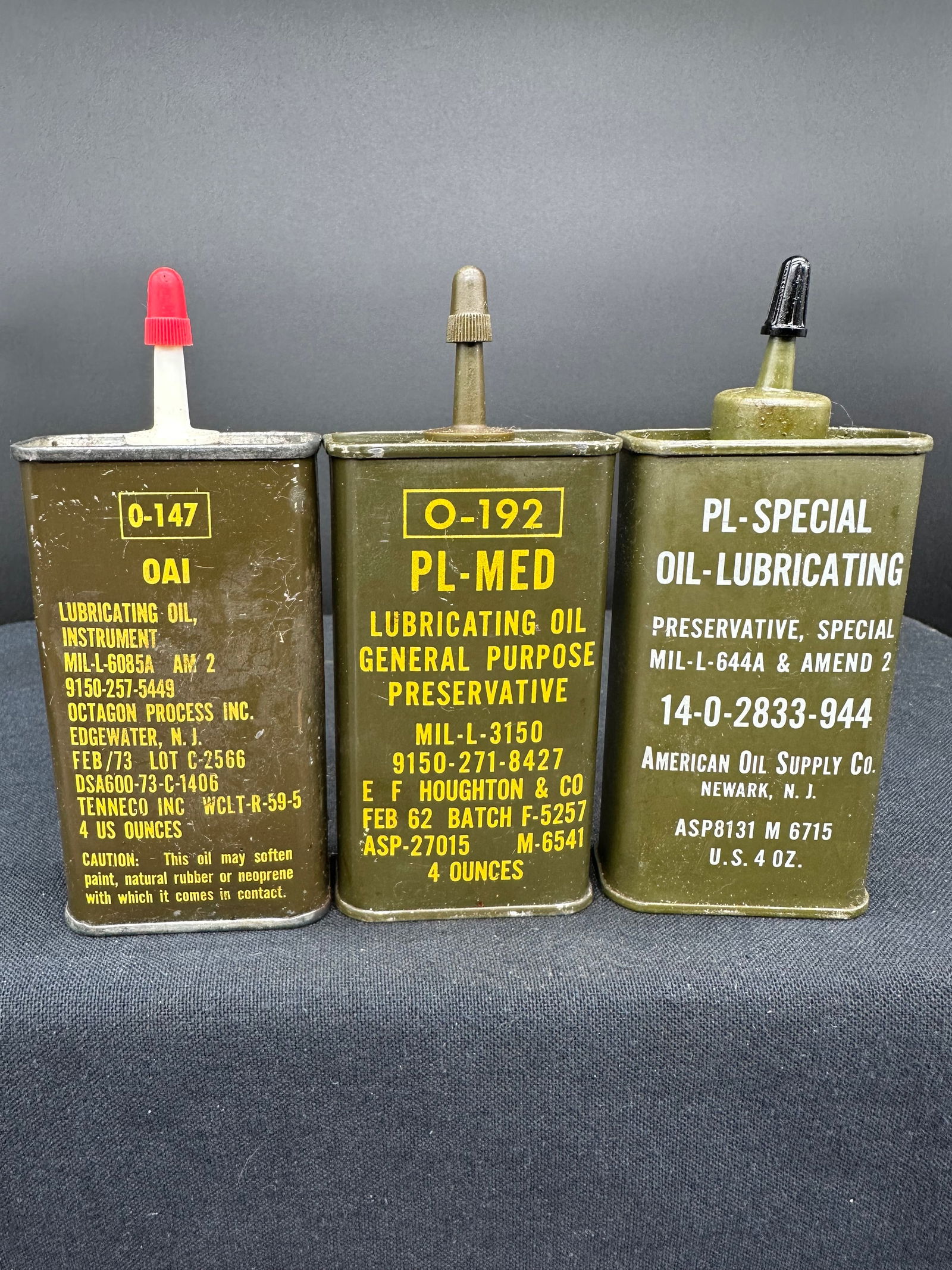 LOT OF 3 US MILITARY HANDY OILER CANS (1 of 6)