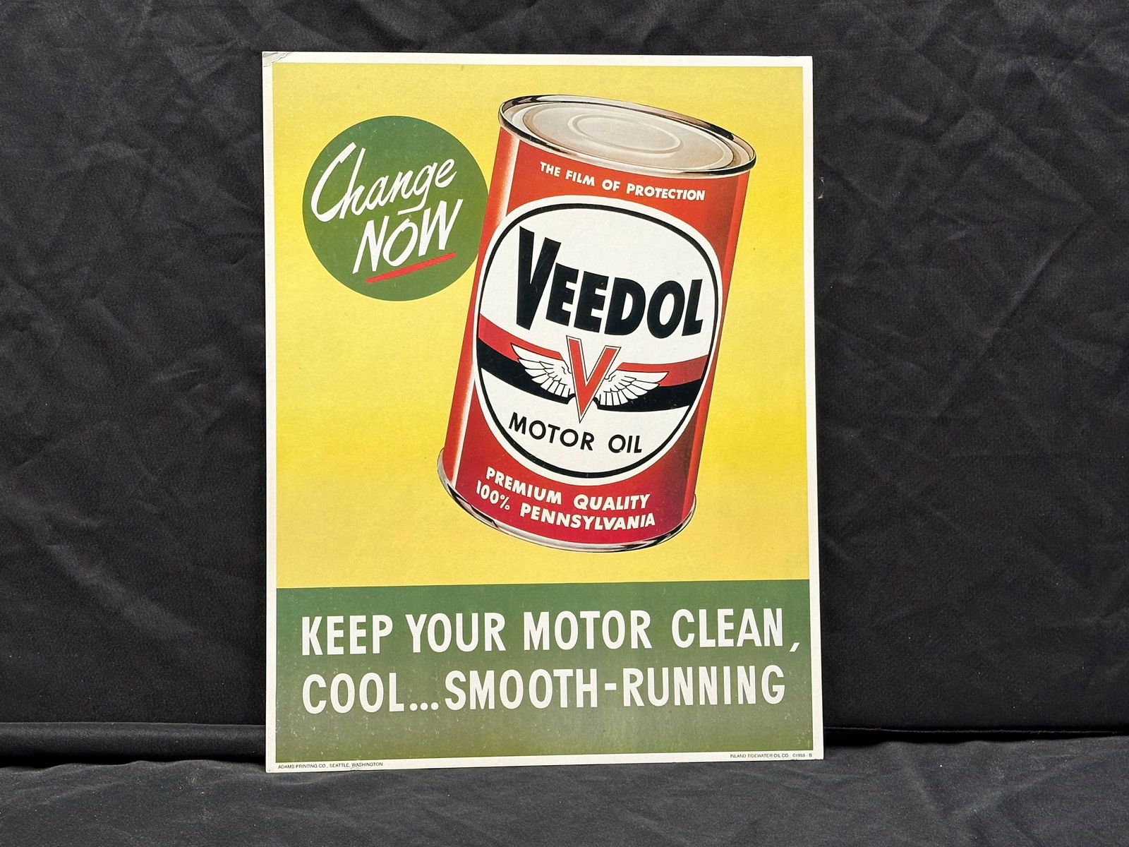 VEEDOL MOTOR OIL 1 QUART CARDBOARD ADVERTISING SIGN (1 of 4)