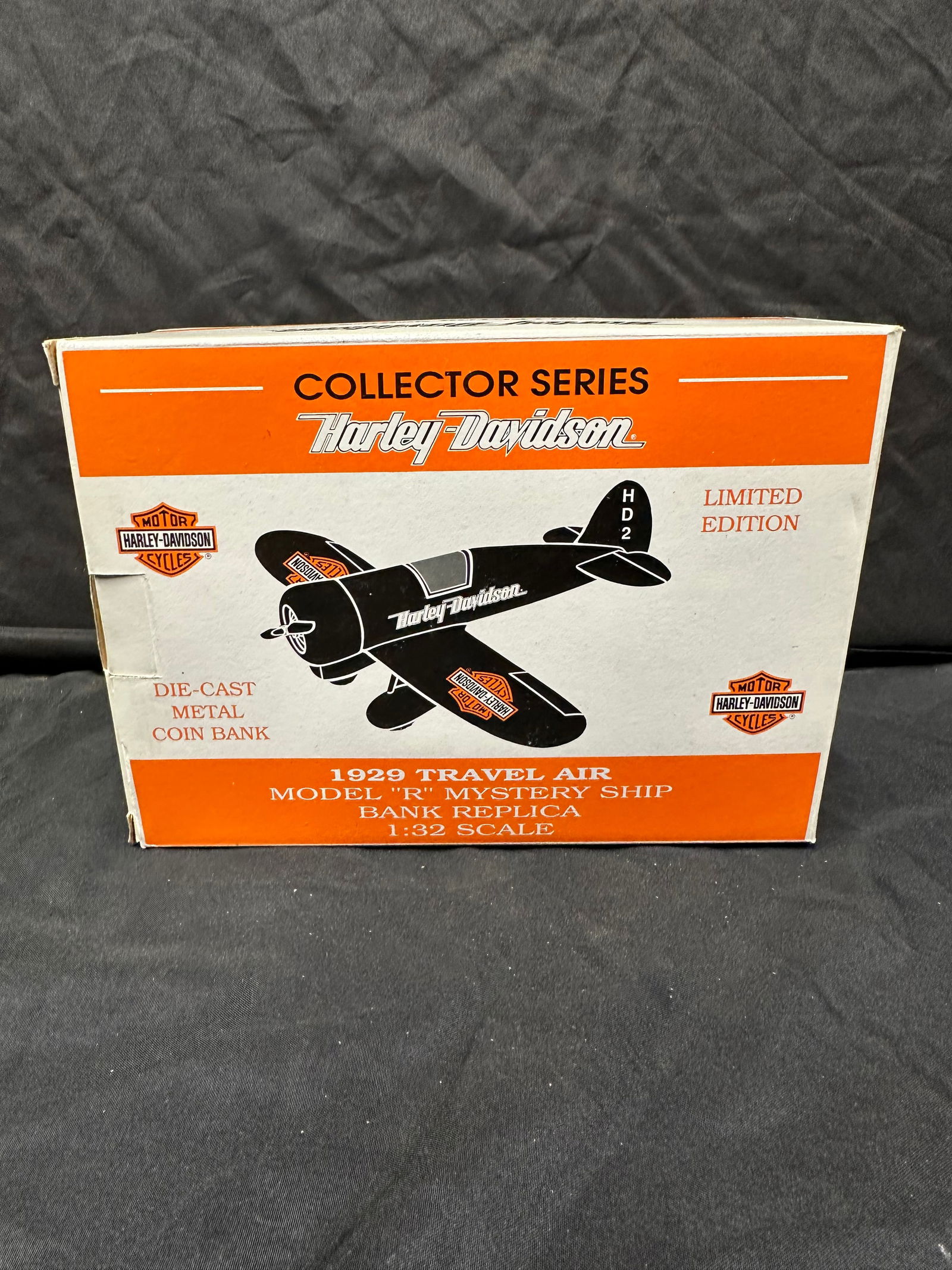 NEW IN BOX HARLEY DAVIDSON DIE CAST METAL AIRPLANE COIN BANK: Please see photos for condition