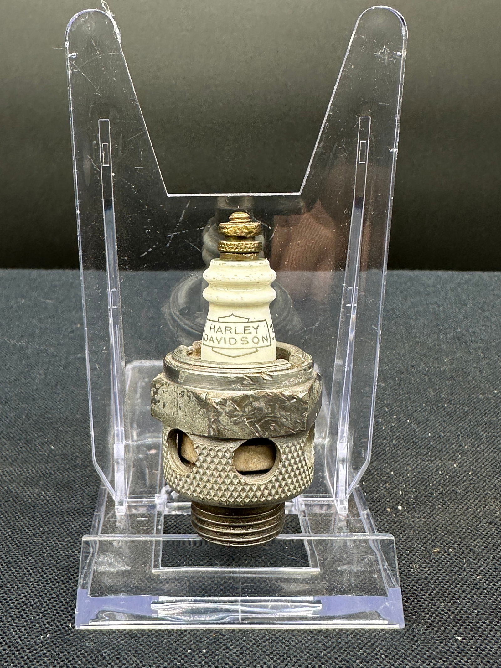 HARLEY DAVIDSON CHAMPION SPARK PLUG: Please see photos for condition