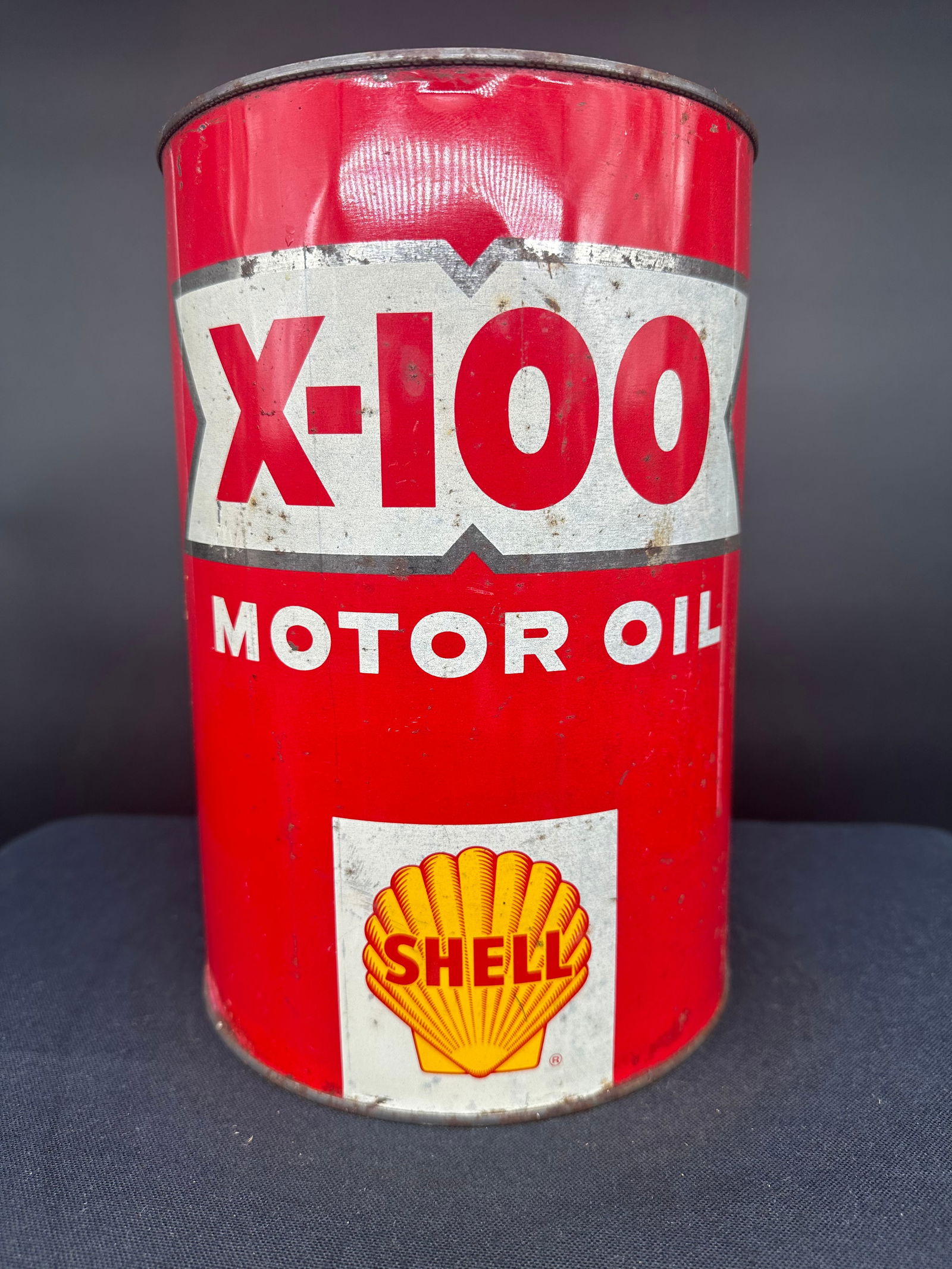 METAL SHELL X100 5 QUART MOTOR OIL CAN (1 of 6)