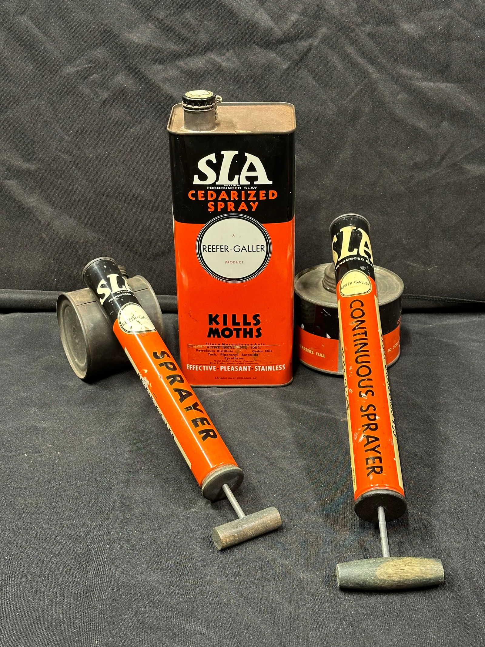 LOT OF 3 SLA MOTH SPRAYERS AND INSECTICIDE CANS (1 of 4)