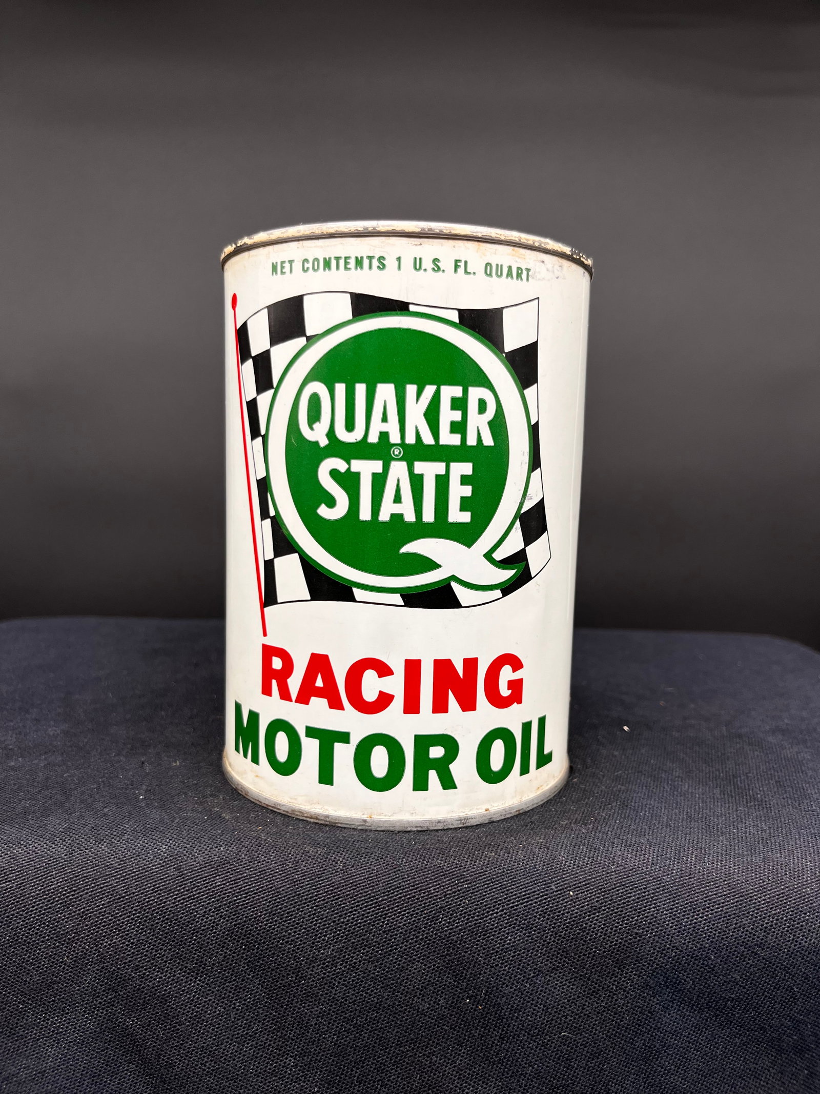 QUAKER STATE RACING 1 QUART MOTOR OIL CAN (1 of 6)