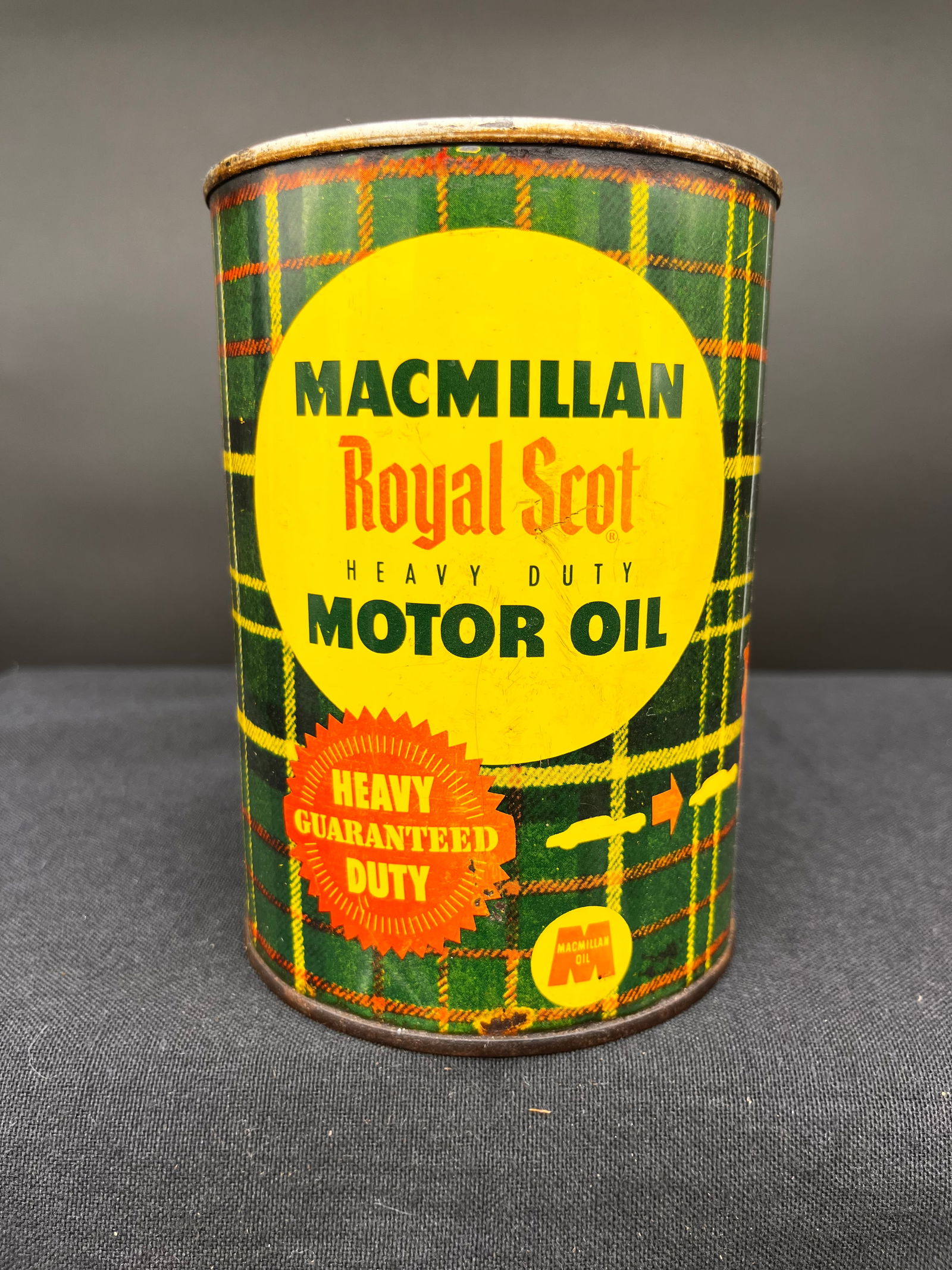 MACMILLAN ROYAL SCOT HEAVY DUTY MOTOR OIL 1 QUART OIL CAN (1 of 5)