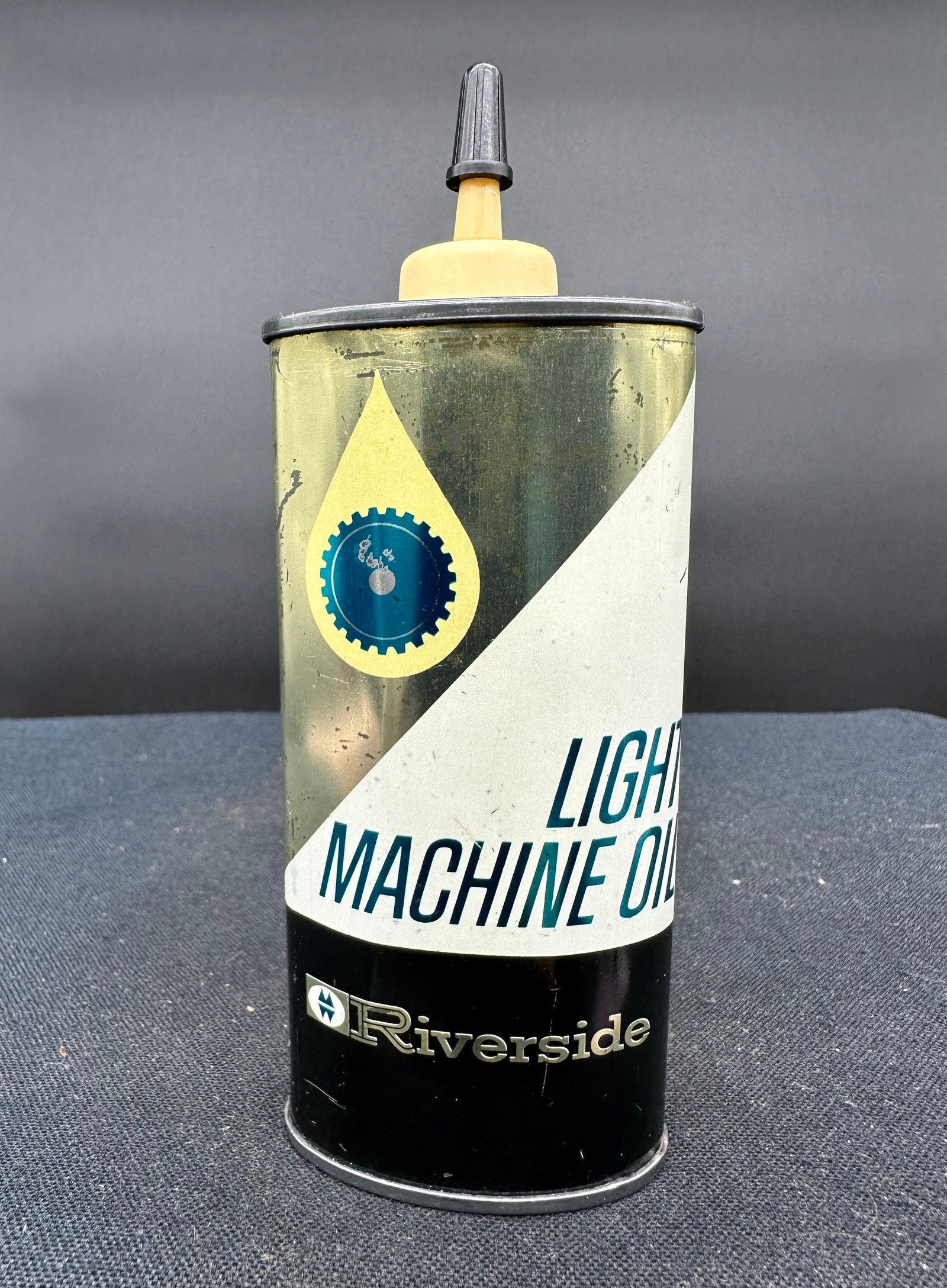 RIVERSIDE LIGHT MACHINE OIL HANDY OILER (1 of 4)