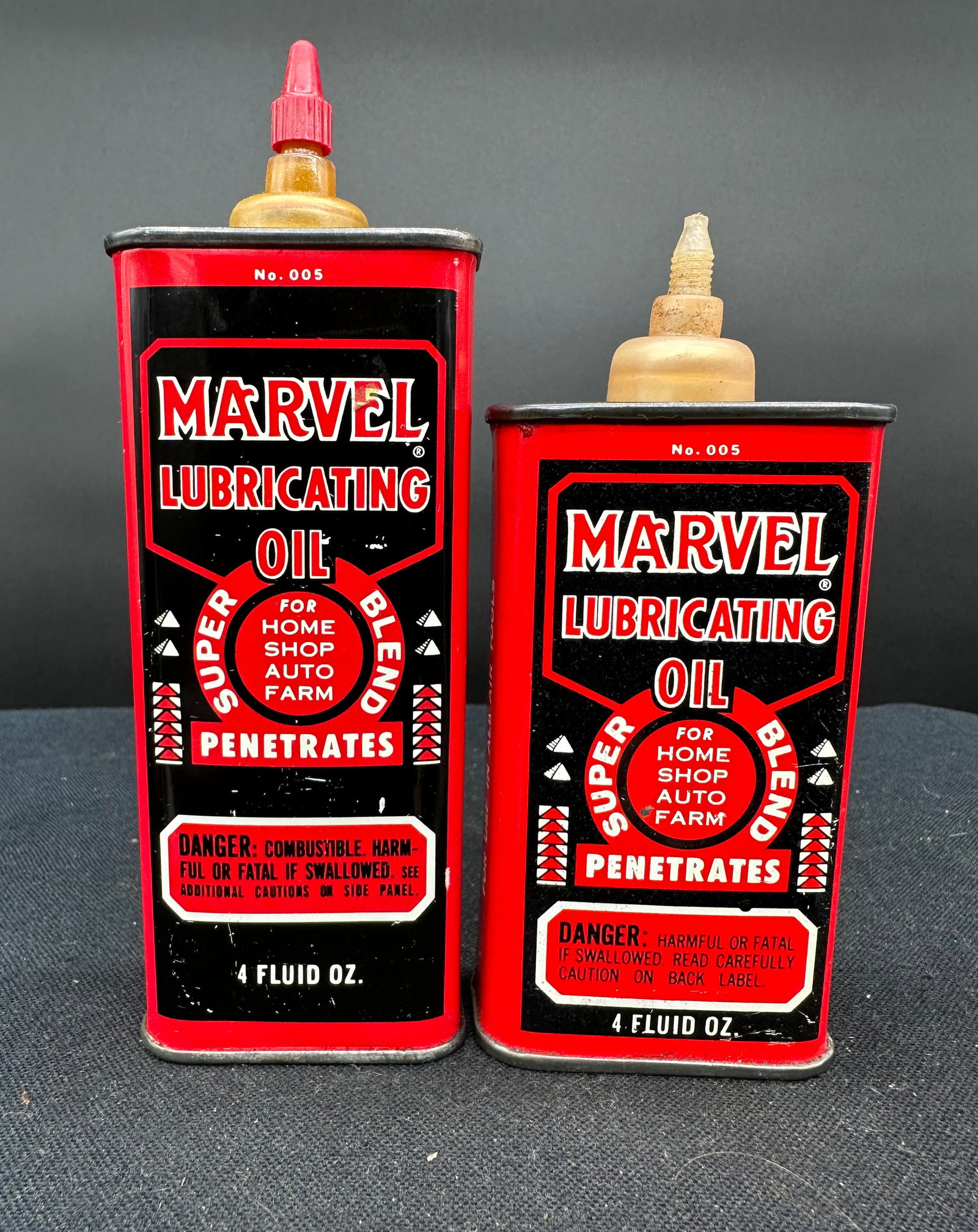 LOT OF 2 MARVEL LUBRICATING OIL HANDY OILERS: Please see photos for condition.