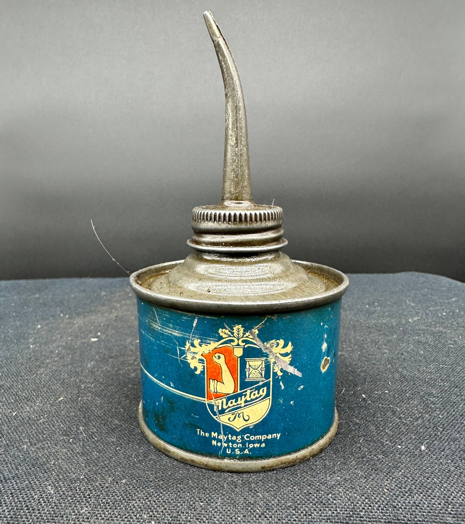 MAYTAG OIL HANDY OILER: Please see photos for condition