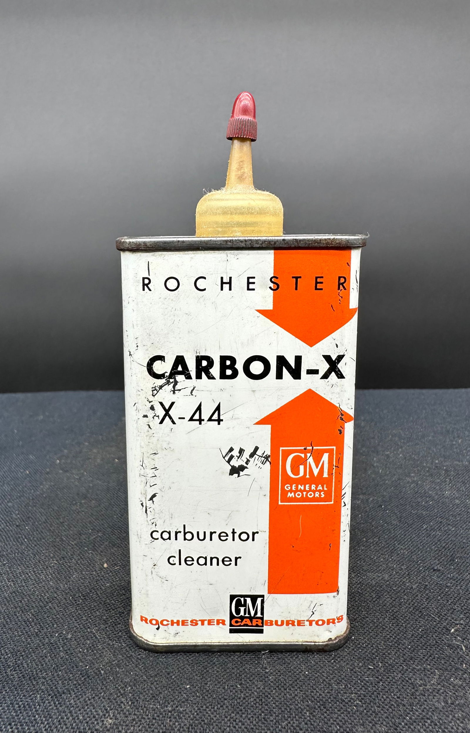 GENERAL MOTORS CARBON X HANDY OILER (1 of 4)