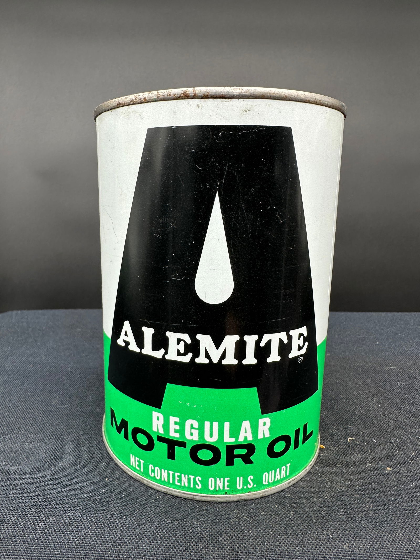 ALEMITE REGULAR MOTOR OIL 1 QUART OIL CAN (1 of 6)