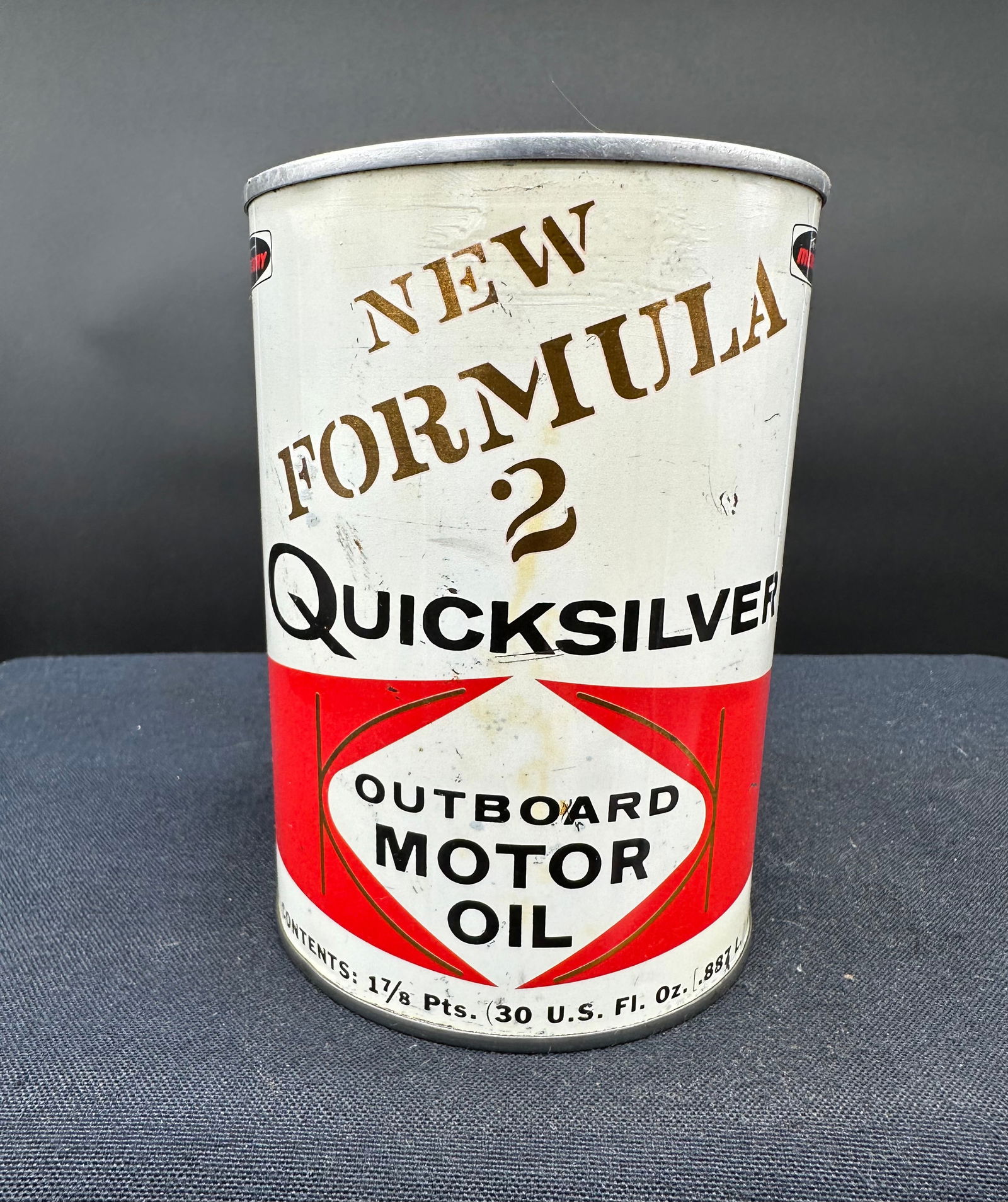 QUICK SILVER OUTBOARD 1 QUART OIL CAN (1 of 6)