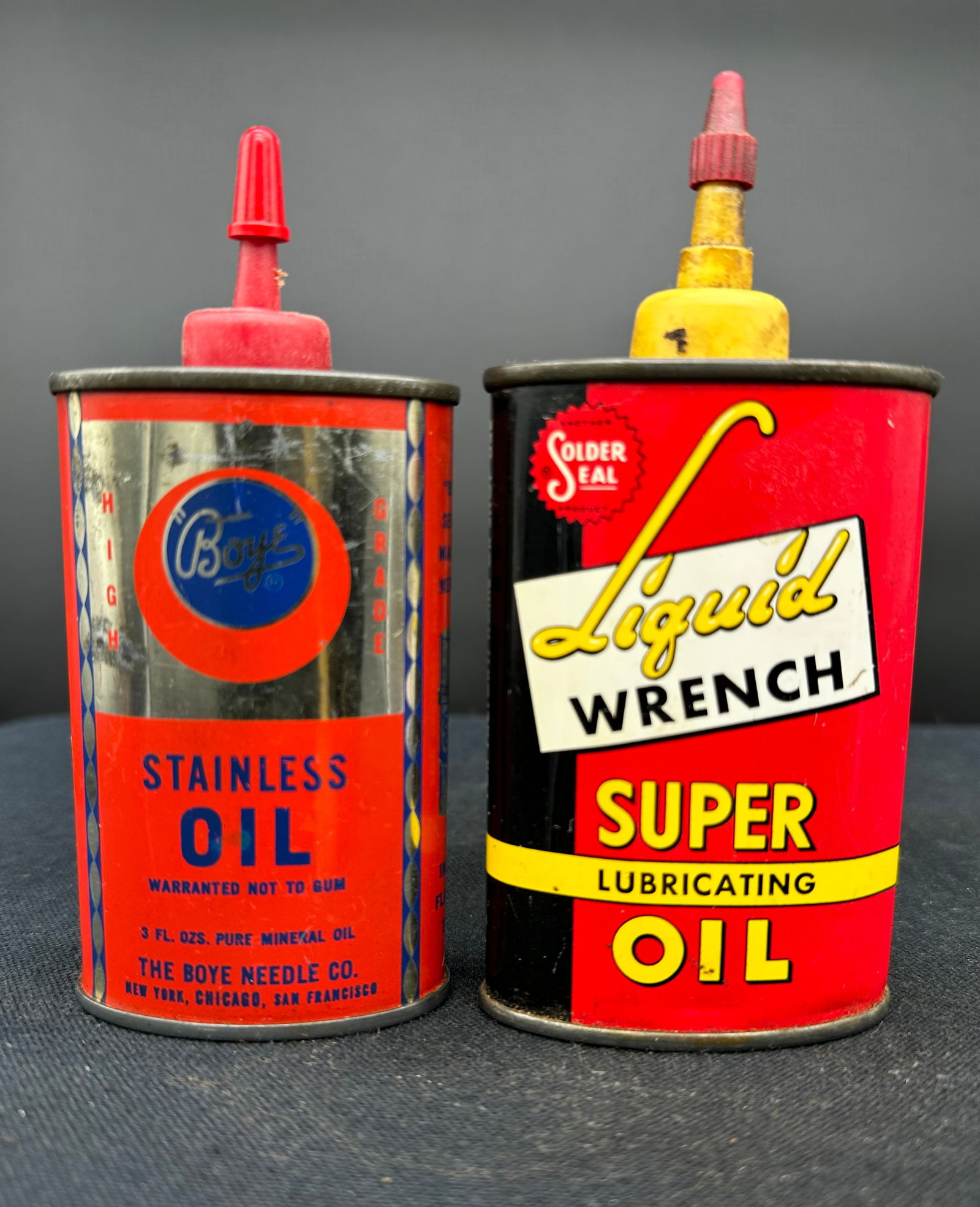 LOT OF 2 HANDY OILER CANS (1 of 4)