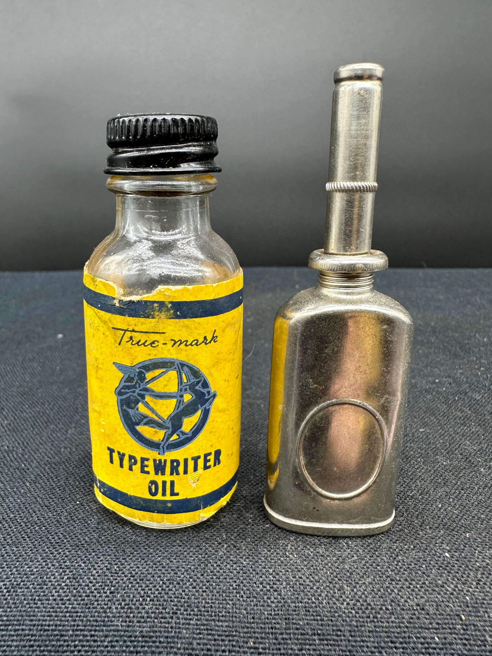 TRUE MARK TYPEWRITER OIL BOTTLE: Please see photos for condition
