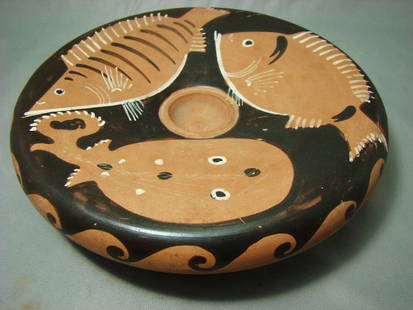 Roman, Apulia, attractive red figure "fish plate": Roman, Apulia, c. 370BC., a very attractive red figure "fish plate". On raised pedestal base, the plate is painted with 3 decorative and detailed fish with encircle the top of plate. The outside rim