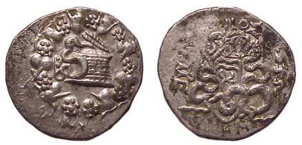 Pergamon. c.85-76 B.C. AR Cistophoric Tetradrachm.: Pergamon. c.85-76 B.C. AR Cistophoric Tetradrachm. 11.91g. Cista mystica with emerging serpent; all within ivy wreath. / Bow-case with serpents; PER monogram left, serpent-staff right. Pinder 124.1.
