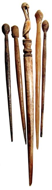 Rome, c. 2nd- 3rd Century AD. A lot of 5 bone one