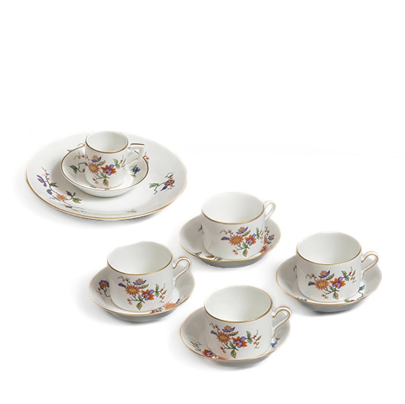 ITALIAN ANTIQUE HAND-PAINTED BONE CHINA AFTERNOON TEA SET WITH ORIENTAL FLORAL DESIGN: Dessert Plate Diameter: 7 5/8 in (19.5 cm); Coffee Cup Saucer Diameter: 5 1/4 in (13.5 cm) All sold 'as is,’. The absence of a condition report does not necessarily guarantee an excellent condition.