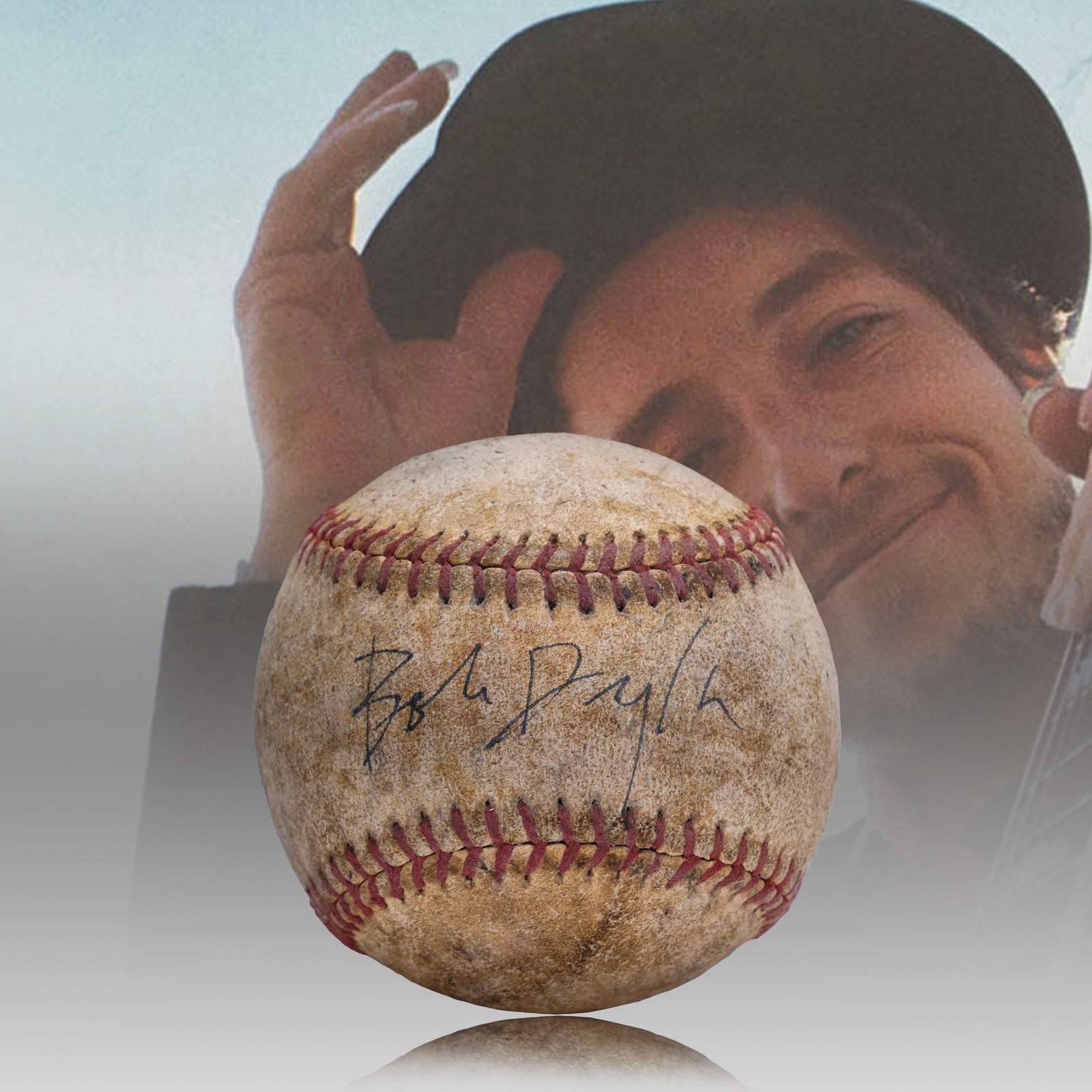 BOB DYLAN SIGNED BASEBALL (1 of 1)