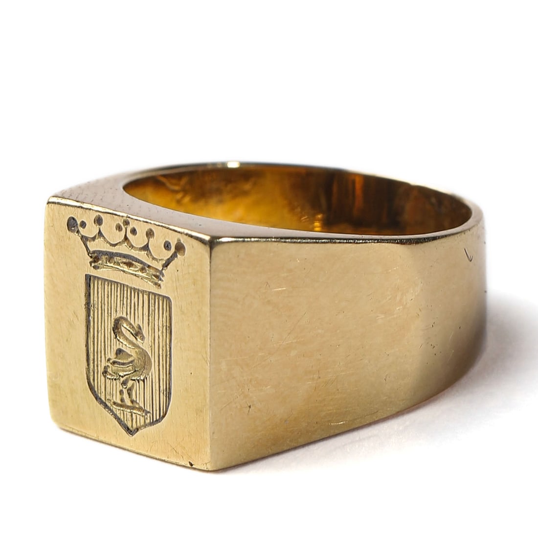 ITALIAN MARQUESS FAMILY CREST SIGNET RING, ART NOUVEAU PERIOD (1880-1920) (1 of 4)