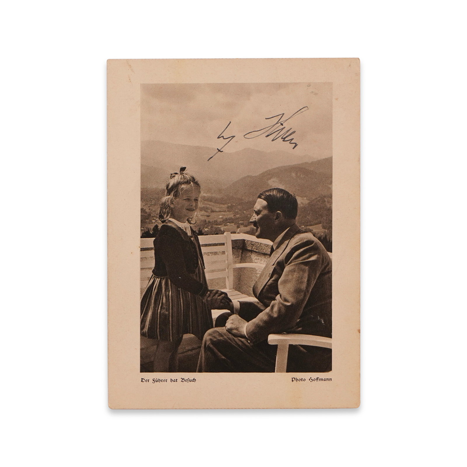 ADOLF HITLER SIGNED POSTCARD "DER FÜHRER HAT BESUCH," 1930s: Provenance and Authentication: This collectible has undergone a rigorous forensic evaluation. The signatures were carefully analyzed across multiple criteria, including ink deposition, material aging 