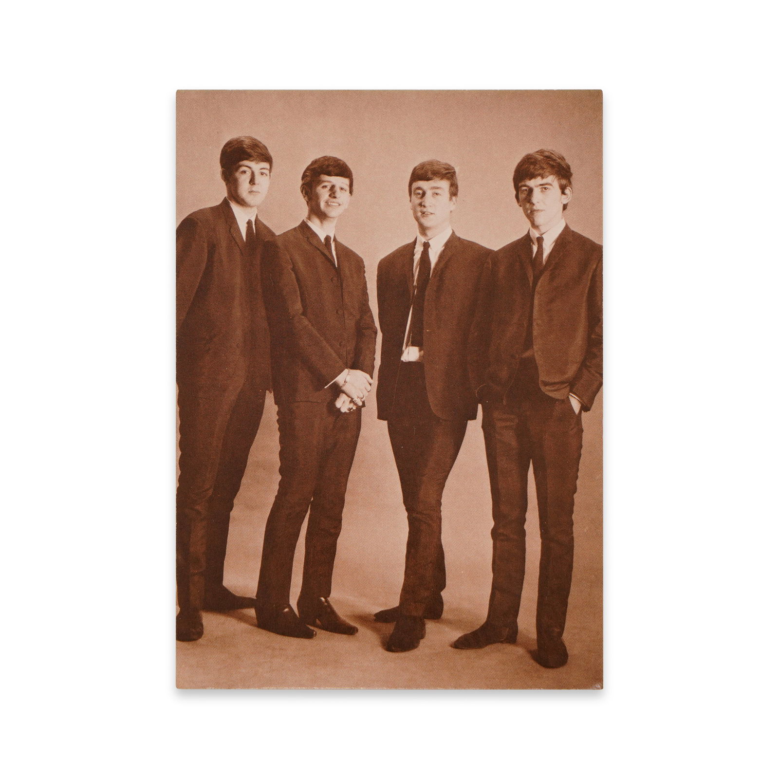 VERY RARE THE BEATLES FULLY SIGNED POSTCARD PHOTOGRAPH (1 of 2)
