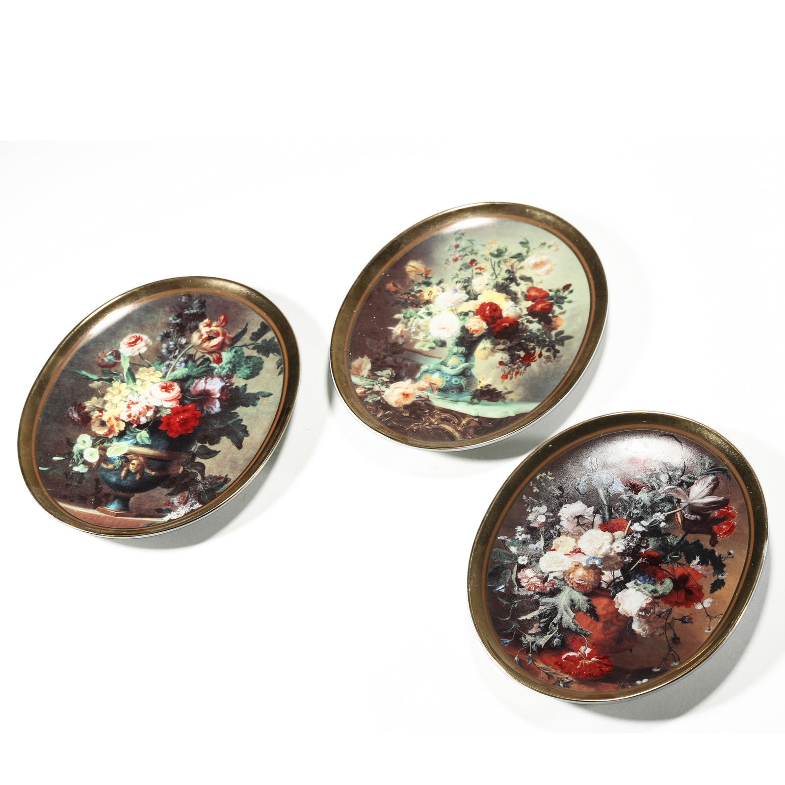SET OF THREE LIMITED EDITION DECORATIVE PLATES, DAVENPORT POTTERY CO. LTD., 20TH CENTURY (1 of 7)