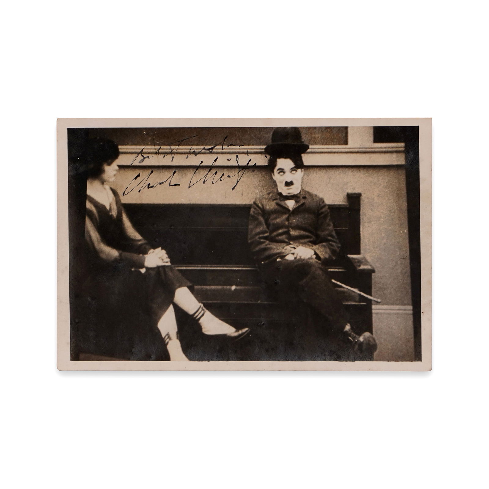 CHARLIE CHAPLIN SIGNED GELATIN SILVER PHOTOGRAPH (1 of 1)